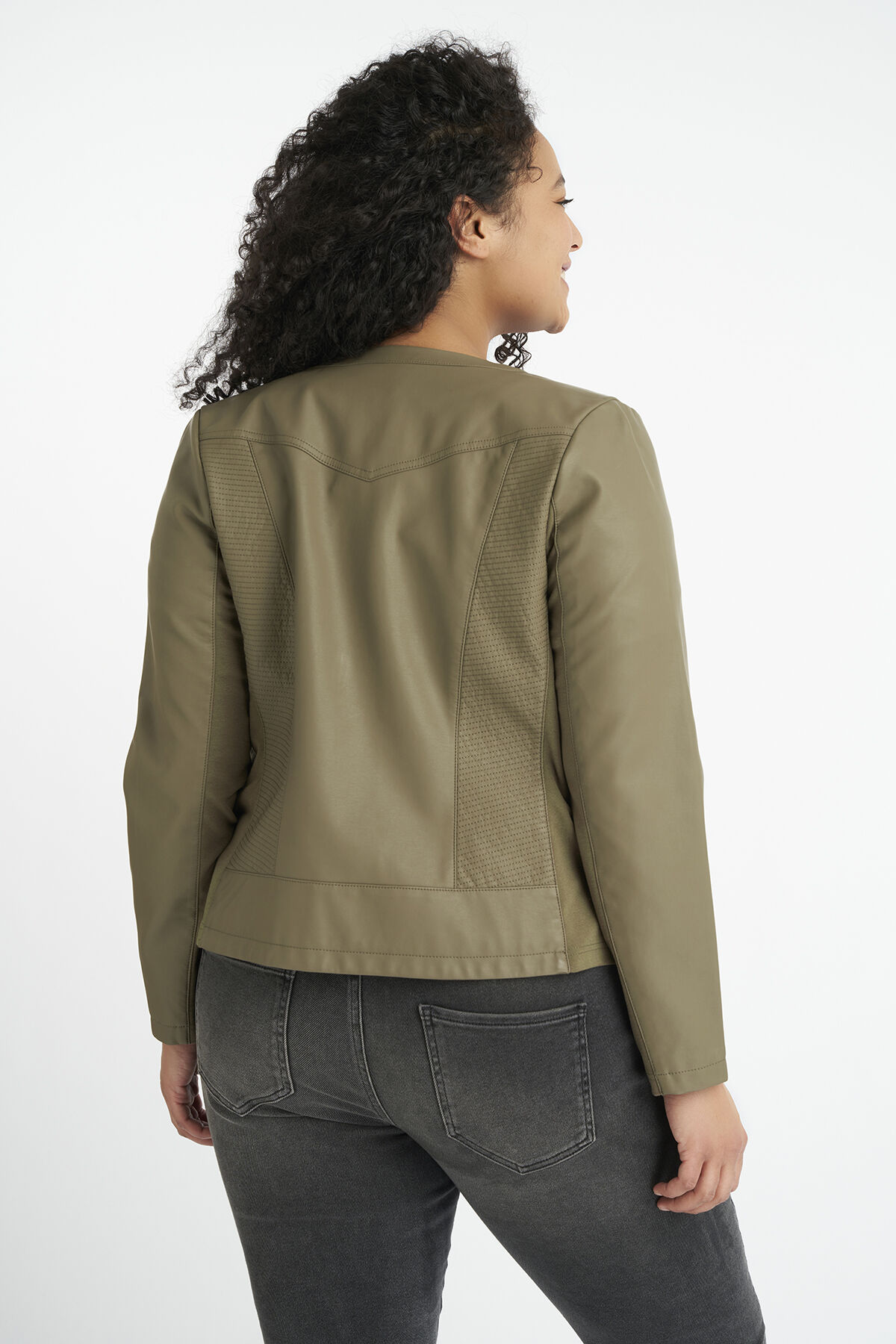 Biker-Jacke aus Kunstleder mit rundem Kragen image number 3