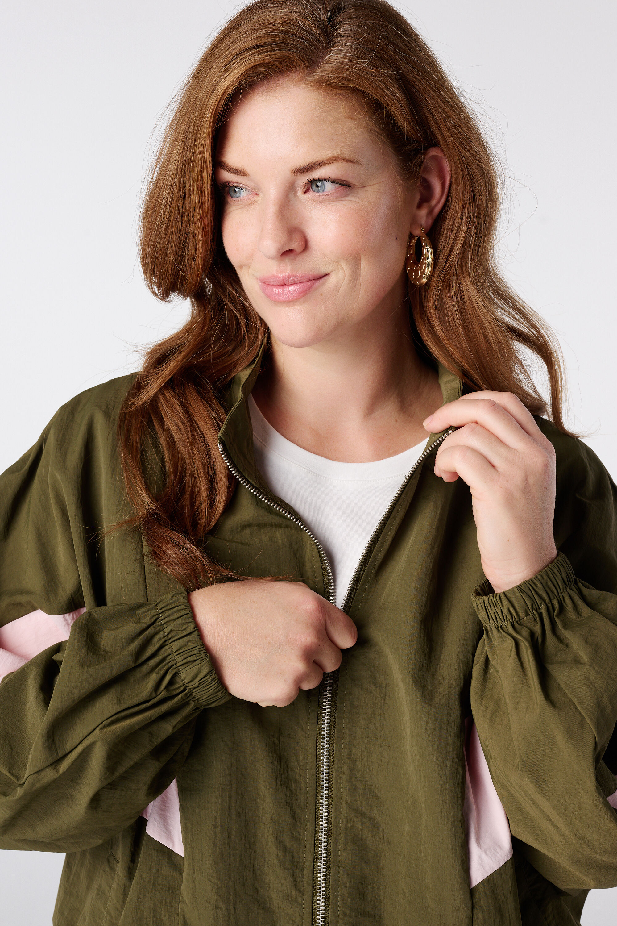 Sportliche Bomberjacke image number 4