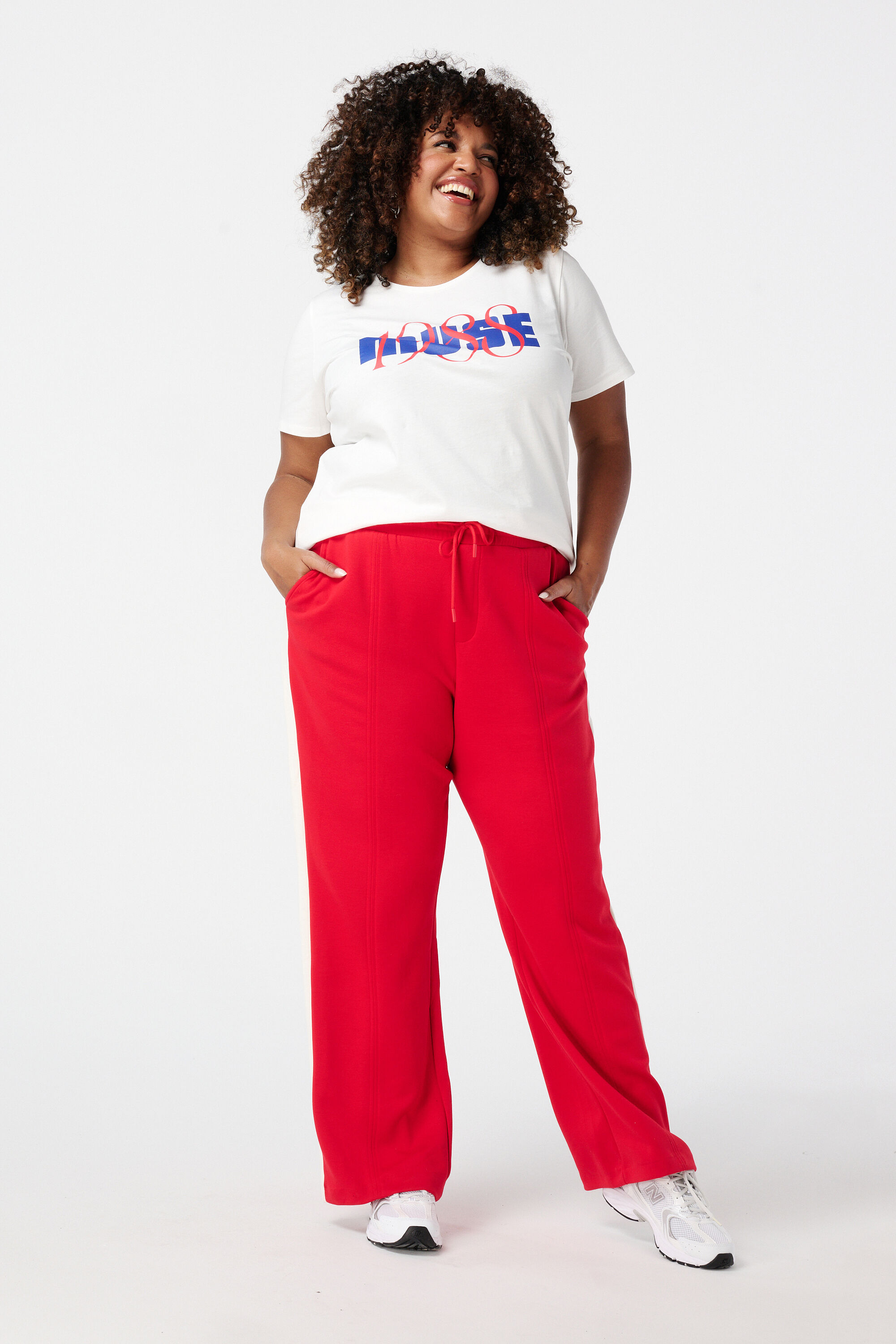 T-Shirt mit 80er-Jahre-Print  image number 5