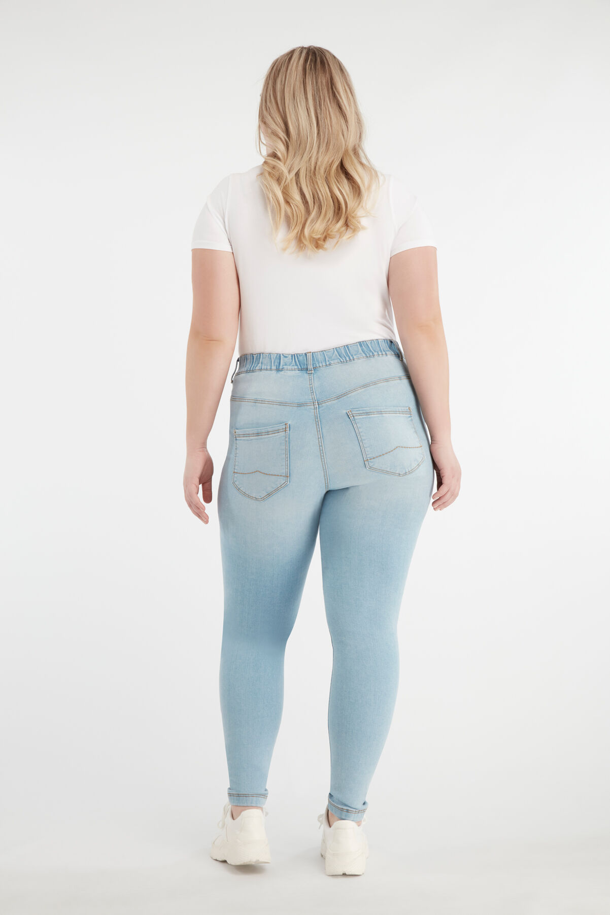 Eng anliegende Treggings POPPY image number 6