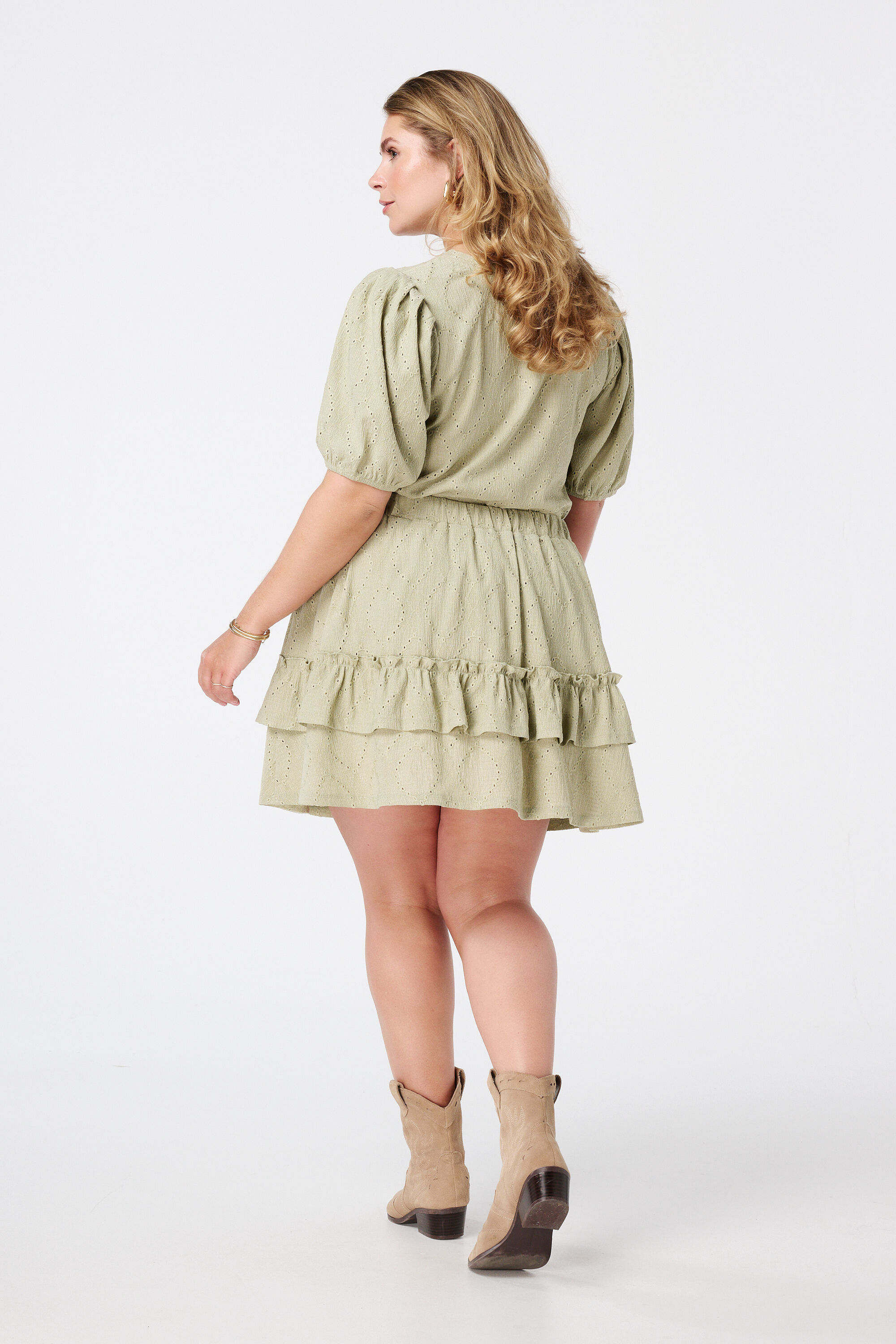 Rock im Broderie-Look image number 1