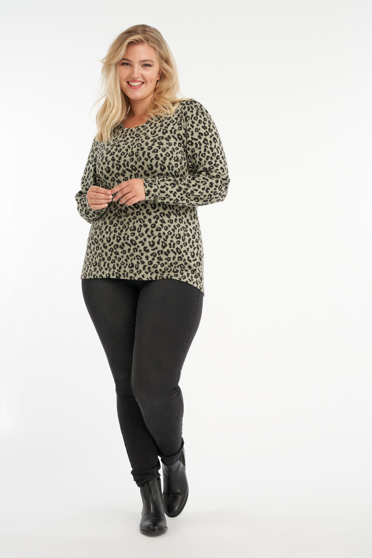 Top mit Leoparden-Print image number 5