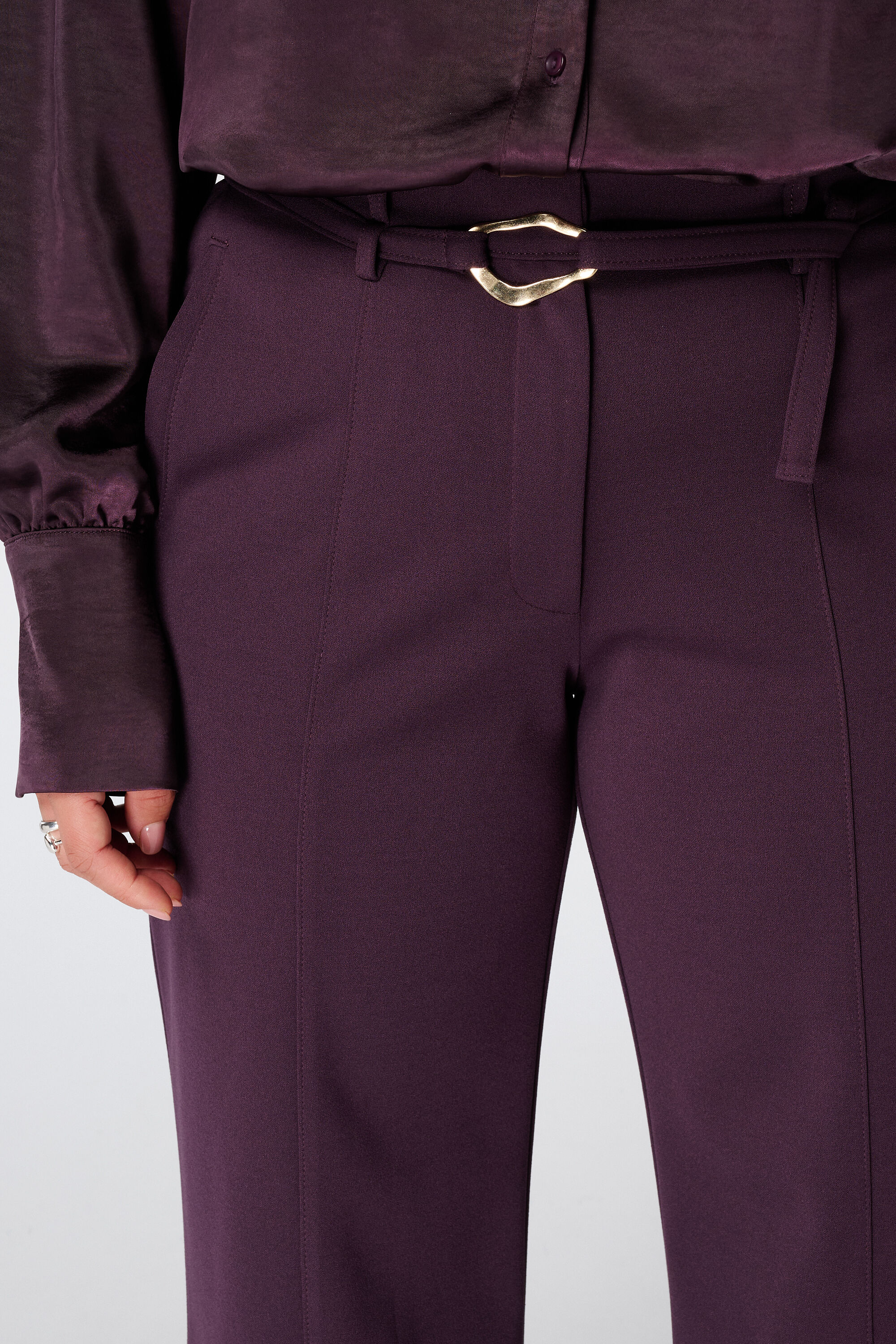 Gerade Hose mit G&uuml;rtel image number 4