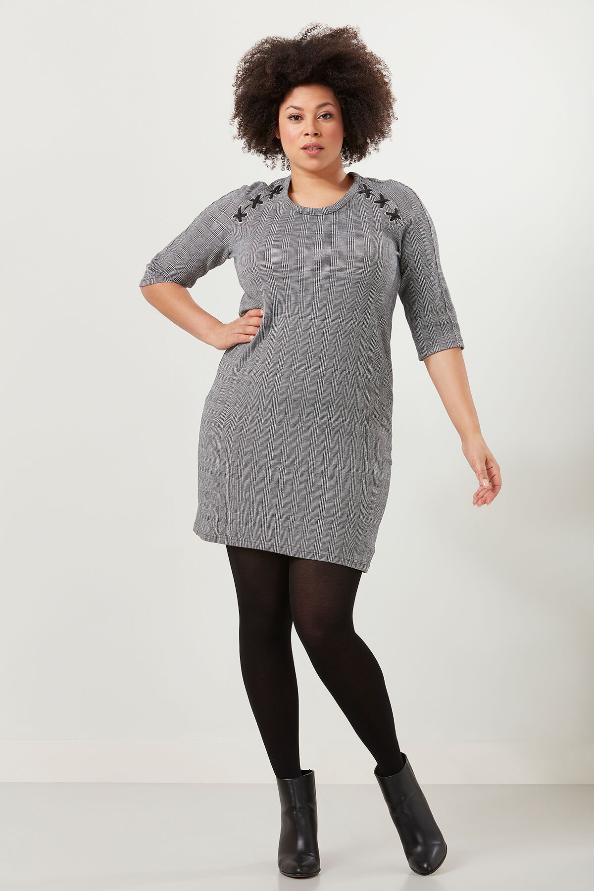 Kariertes Kleid mit Schn&uuml;r-Details image number 3