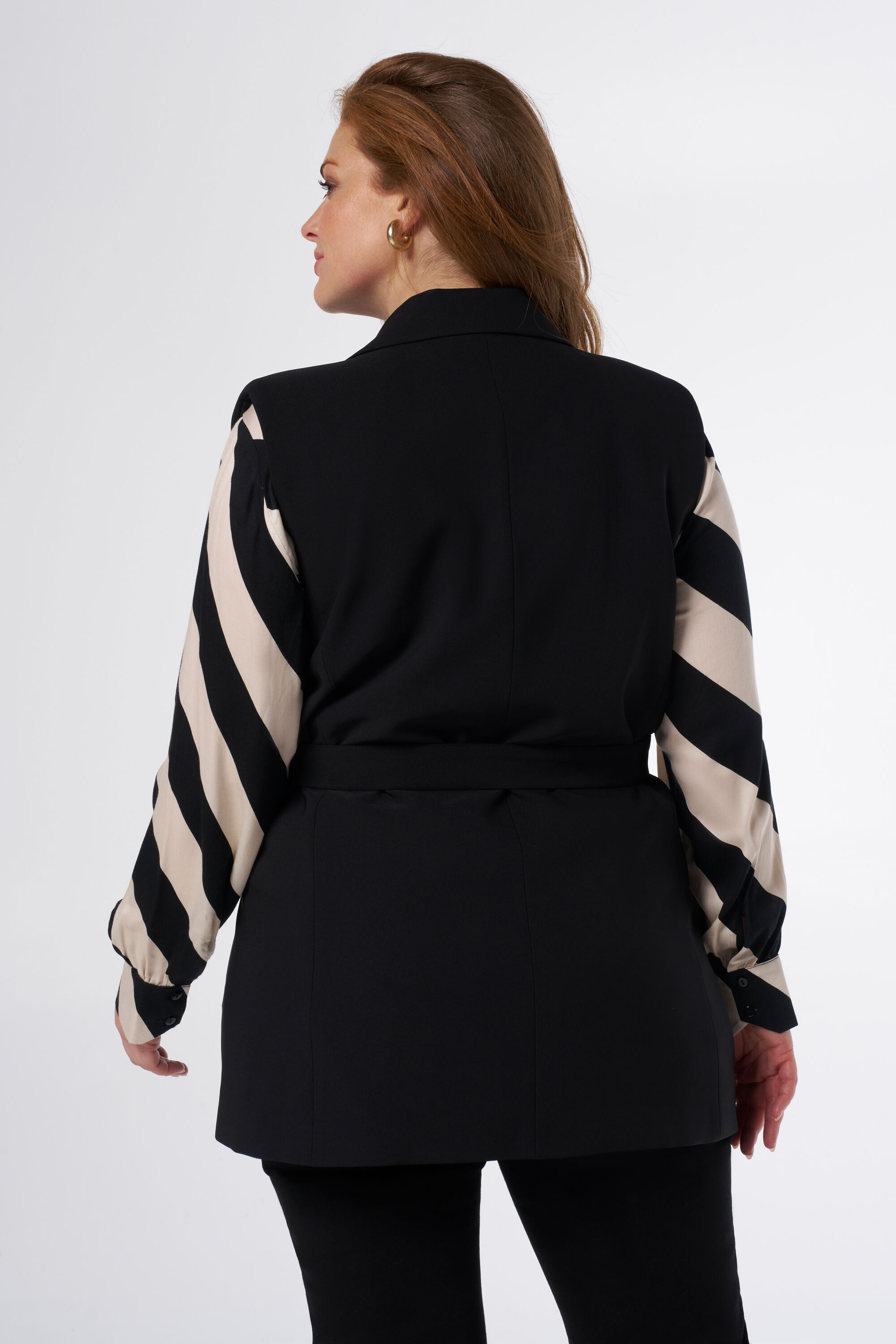 Weste mit G&uuml;rtel image number 3