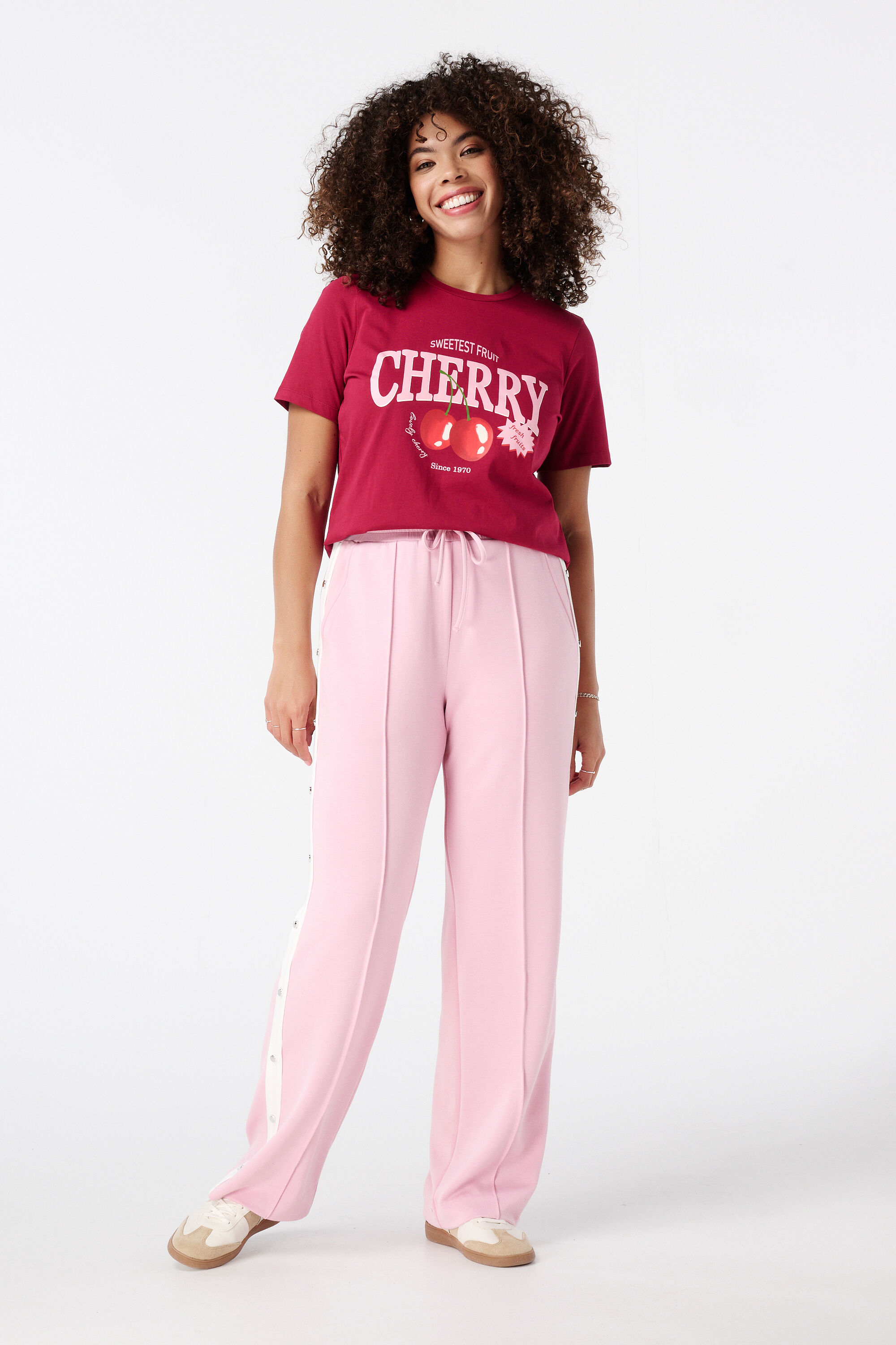 T-Shirt mit Text-Print  image number 5