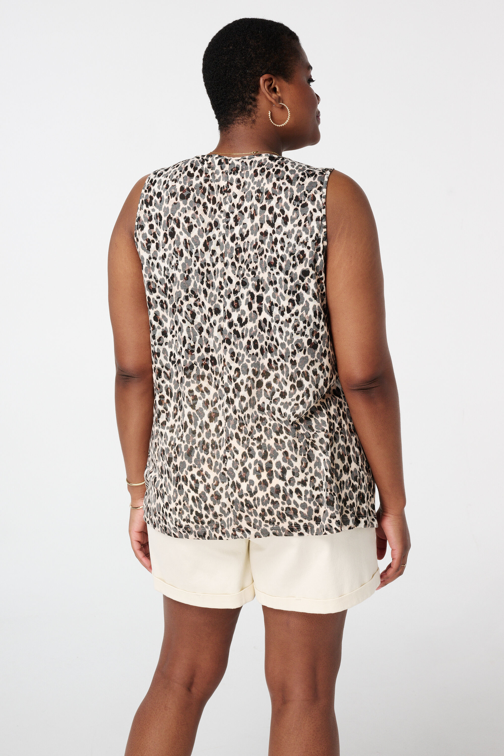 Luftiges Oberteil mit Falten  image number 3