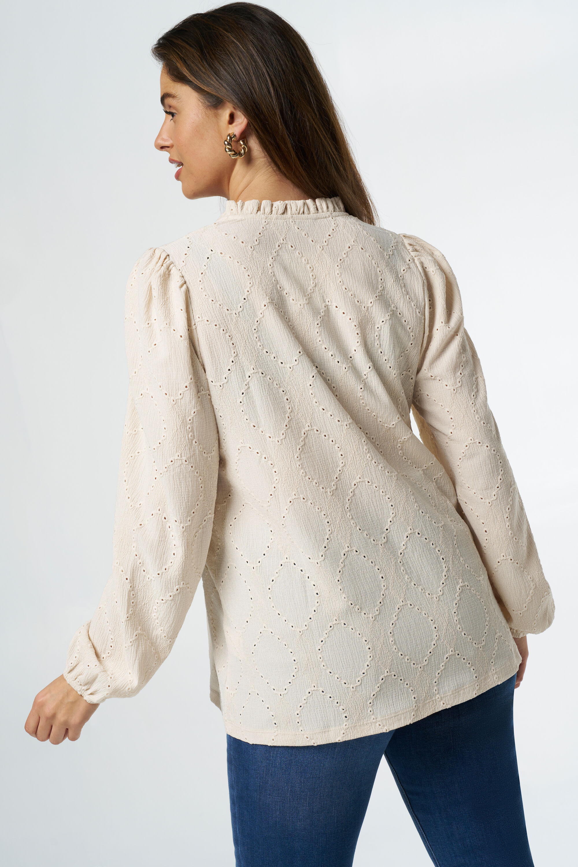 Oberteil mit Stickereien image number 3