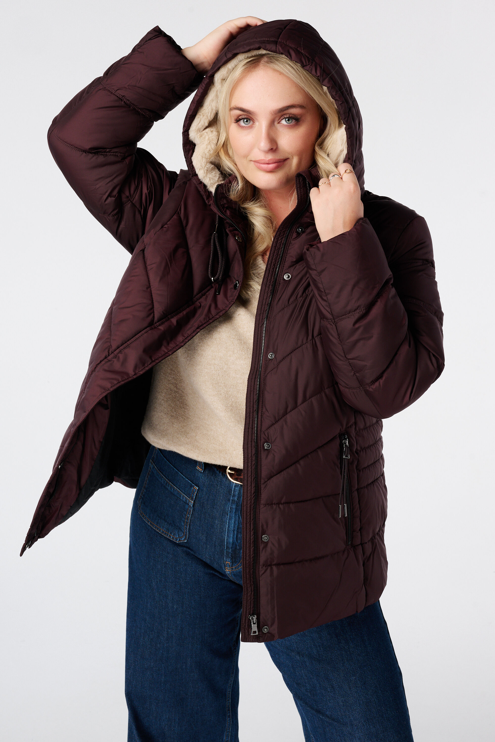 Gesteppte Jacke mit Kapuze