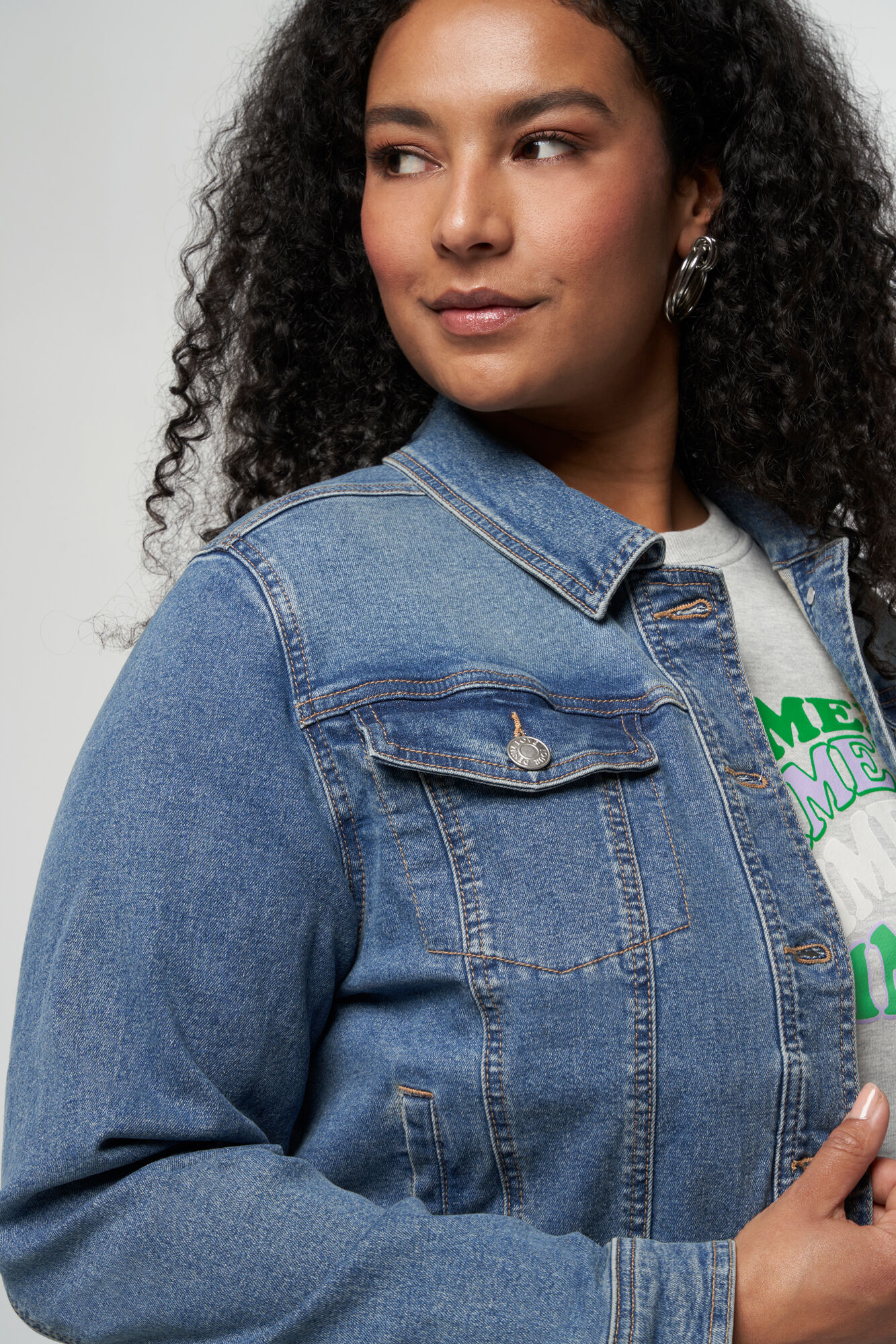 Jeansjacke mit Stretchanteil  image number 4