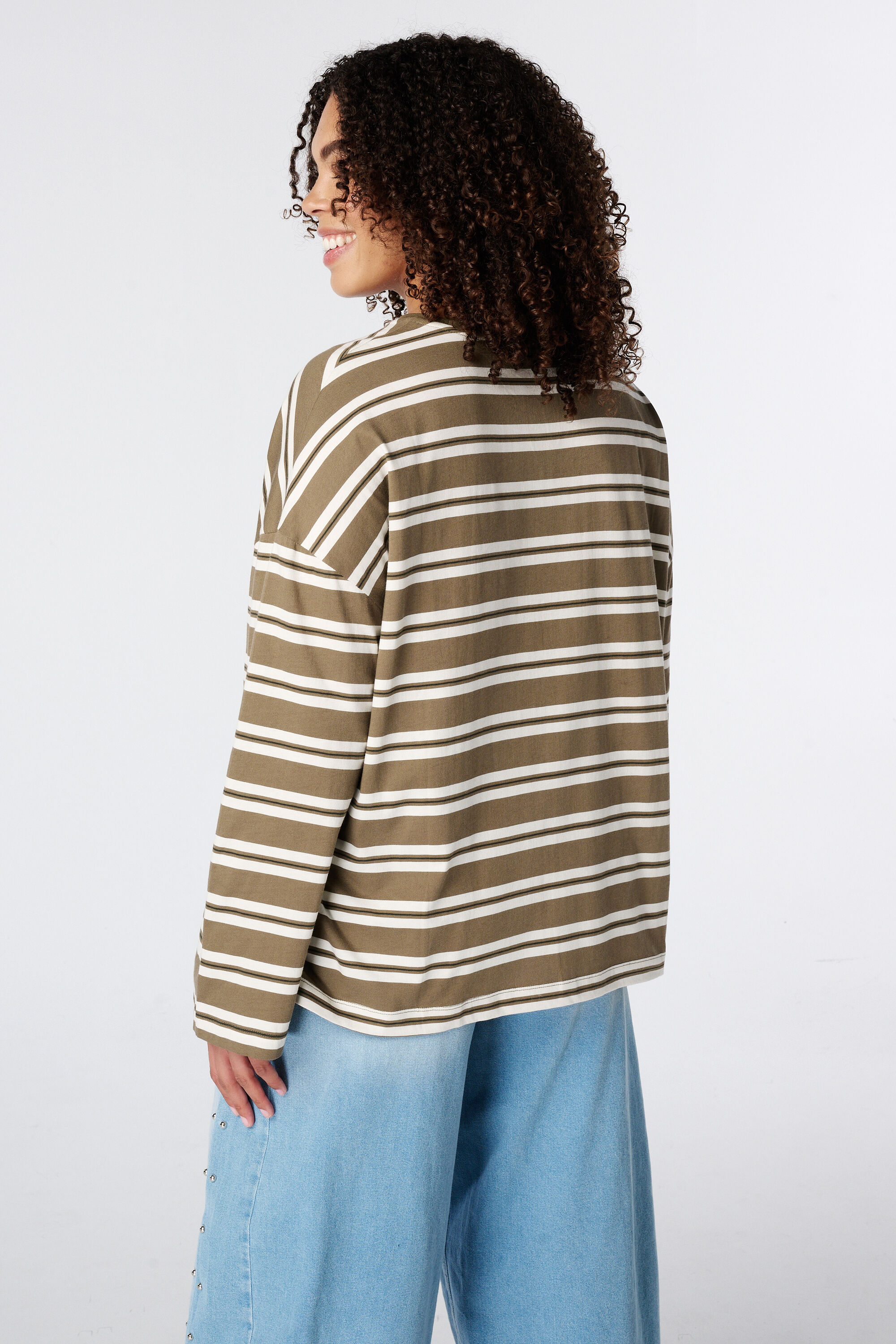 Gestreiftes Langarmshirt image number 3