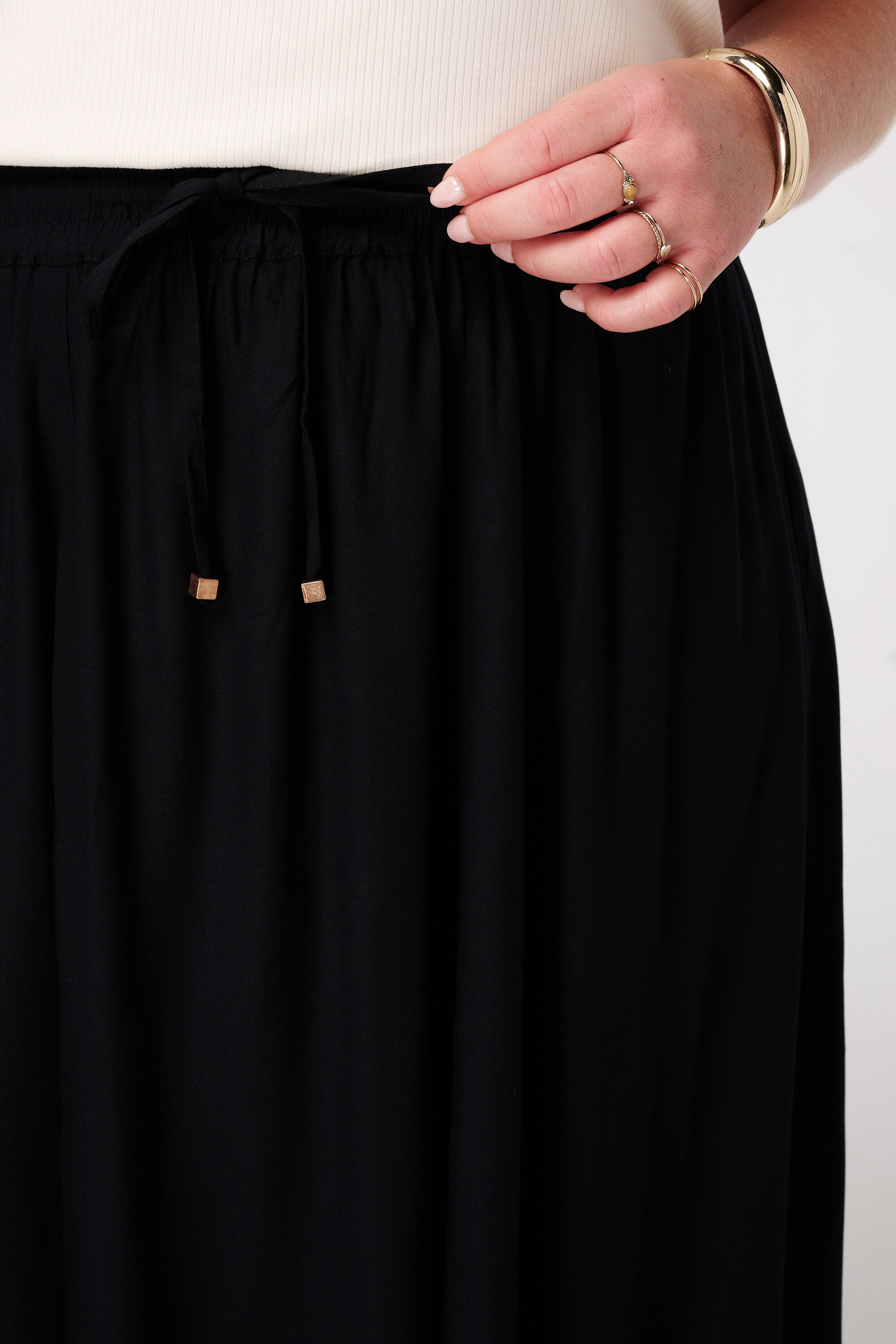 Maxirock mit elastischem Bund image number 4