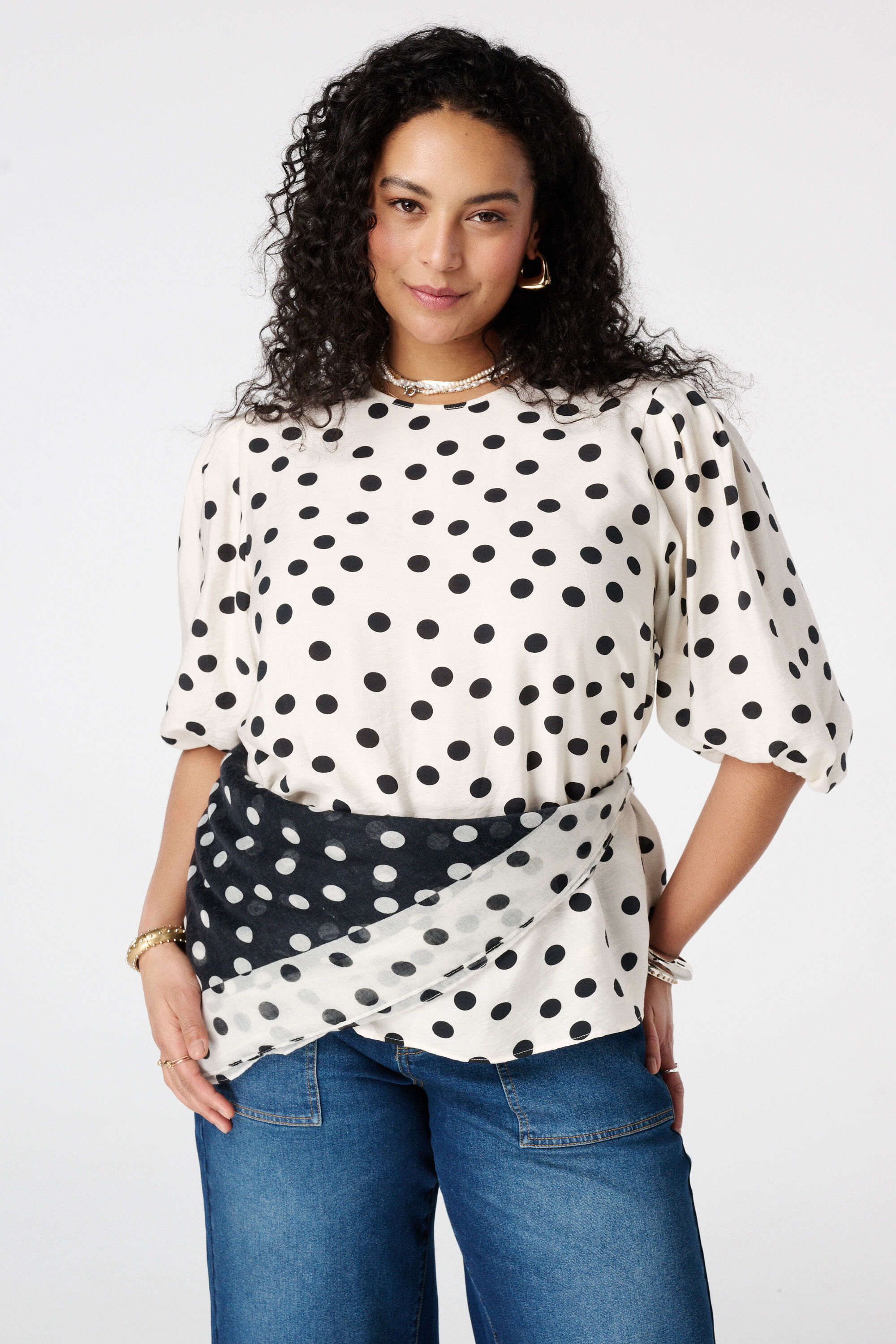 Schal mit Polka Dot Muster