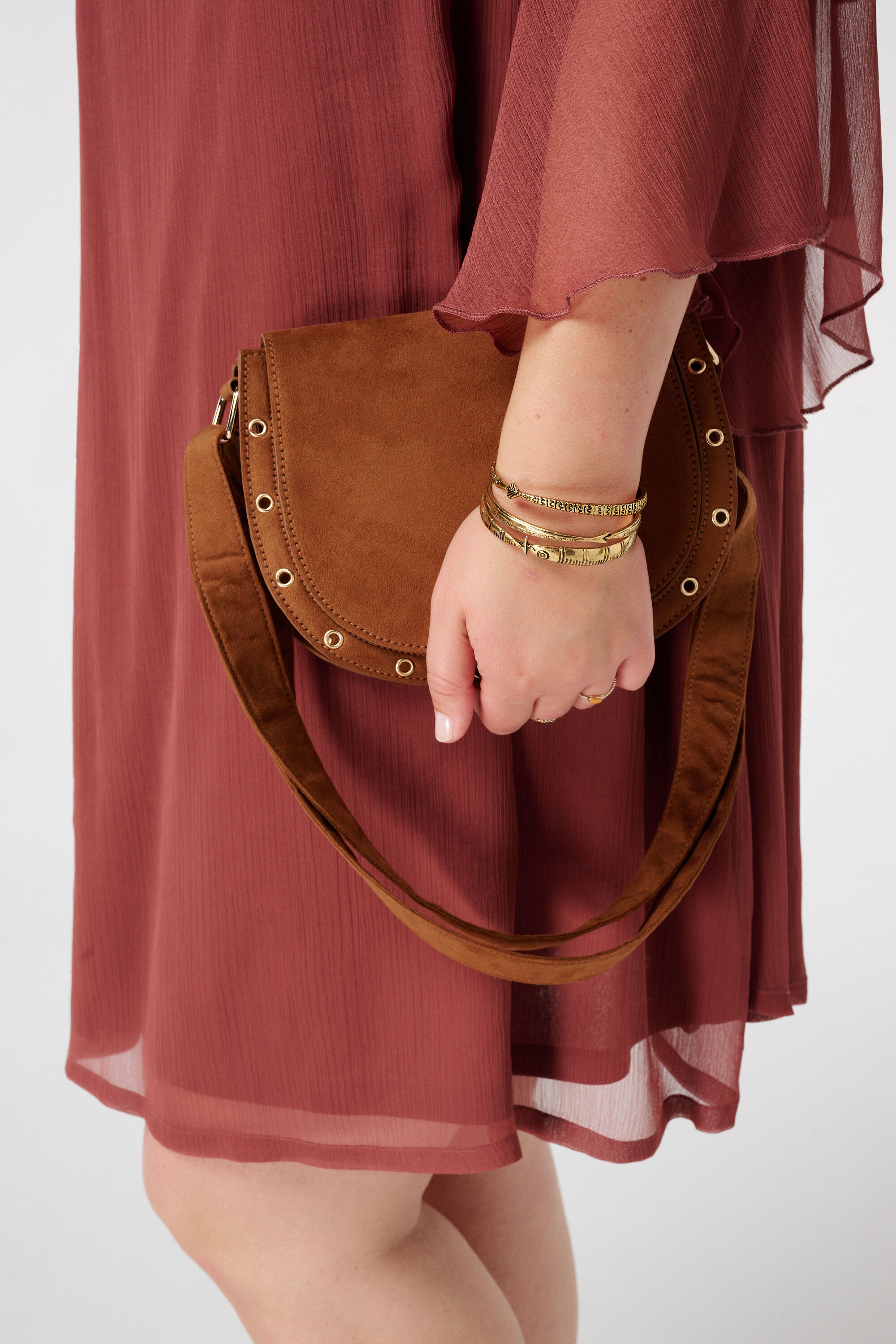 Umh&auml;ngetasche mit Wildleder-Look  image number 4