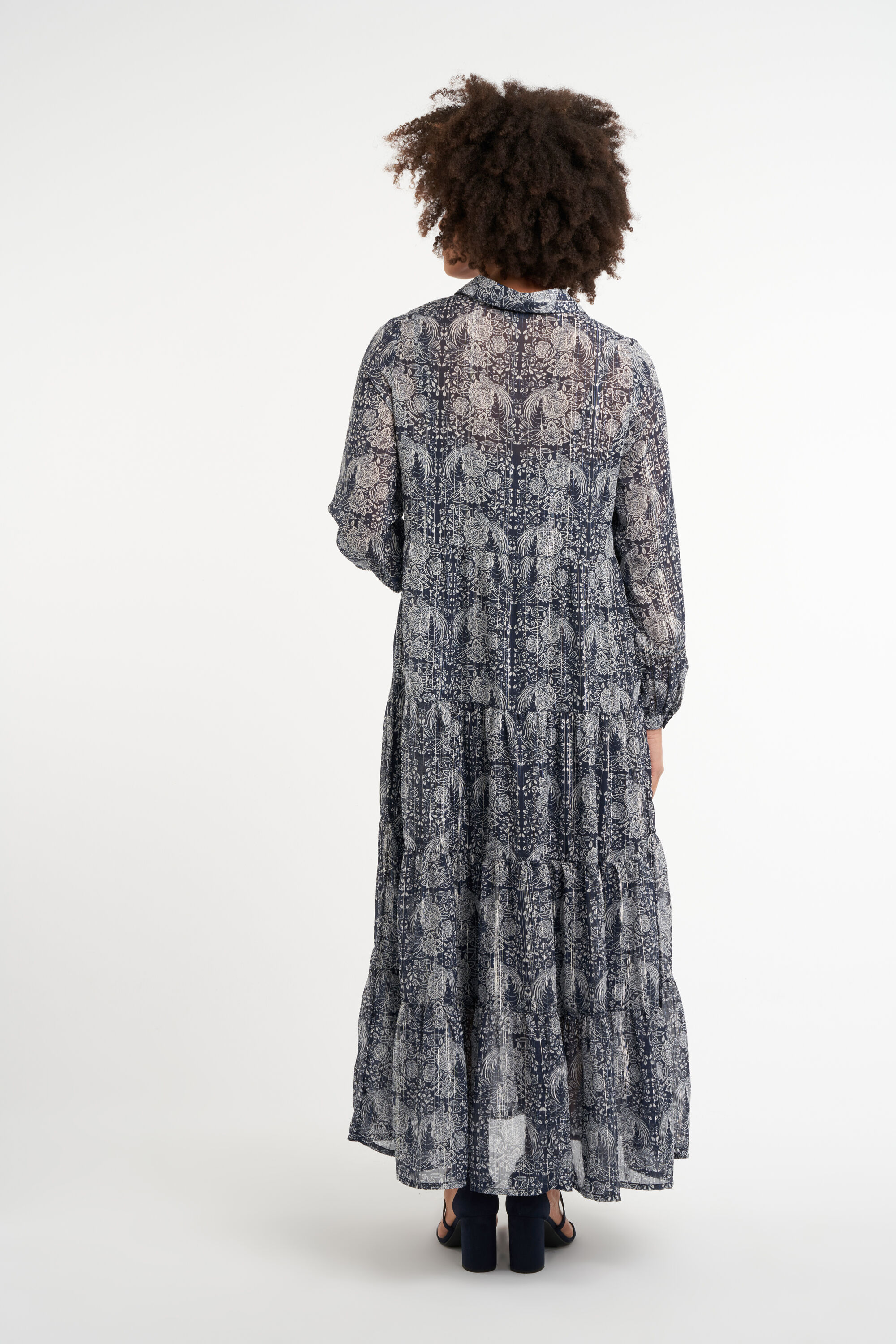 Langes Kleid mit Blumen-Print image number 4