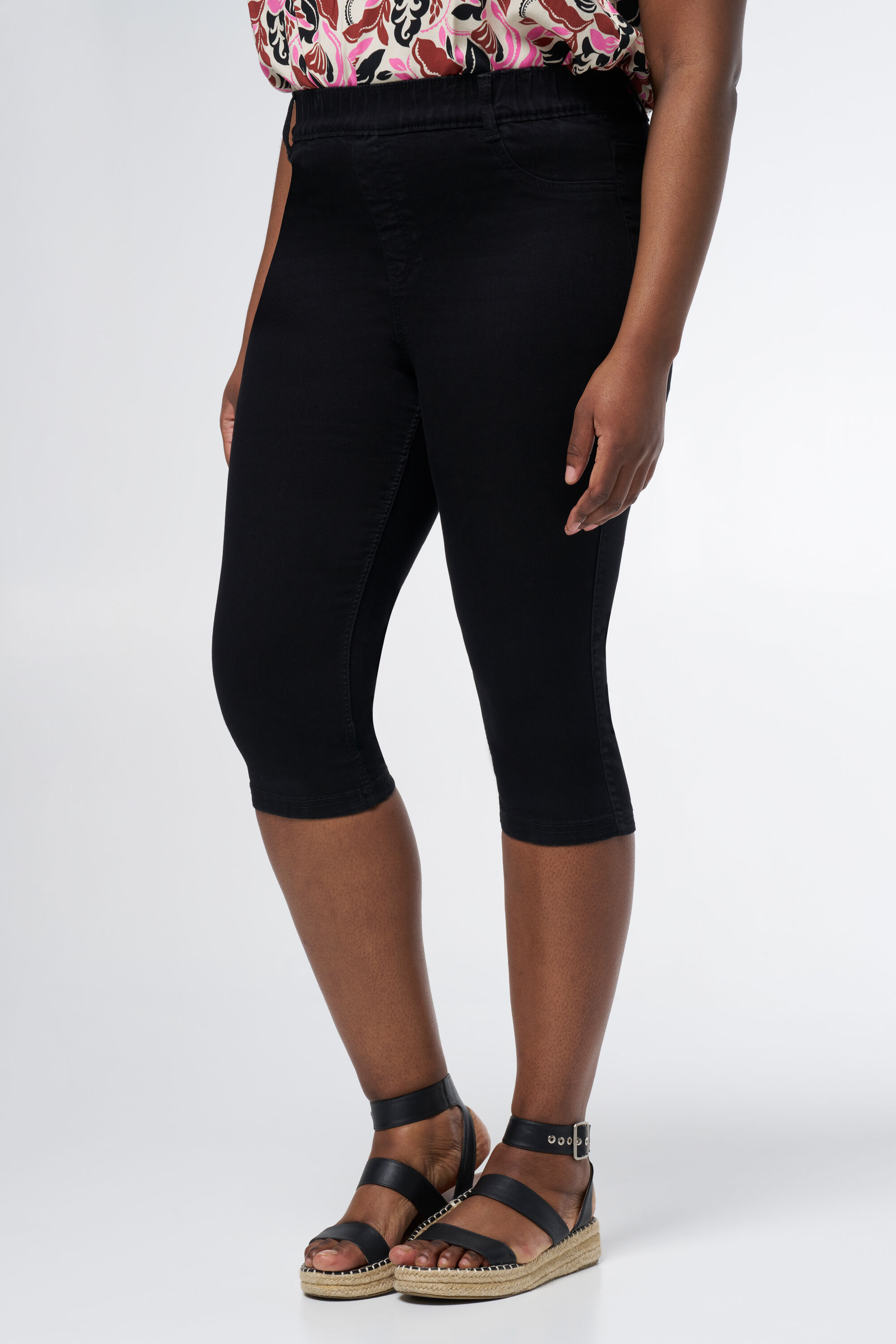 Capri-Tregging image number 5