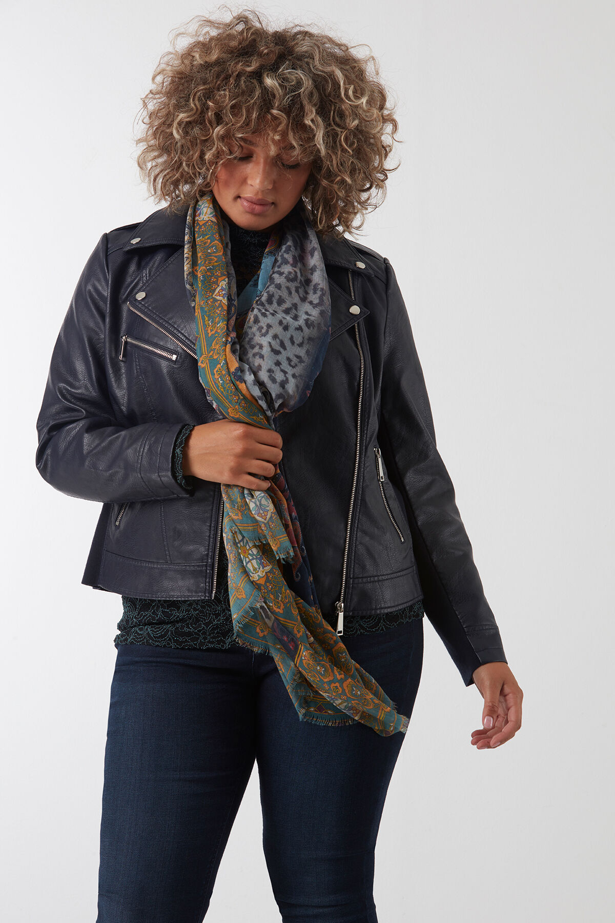 Schal mit Print   image number 1