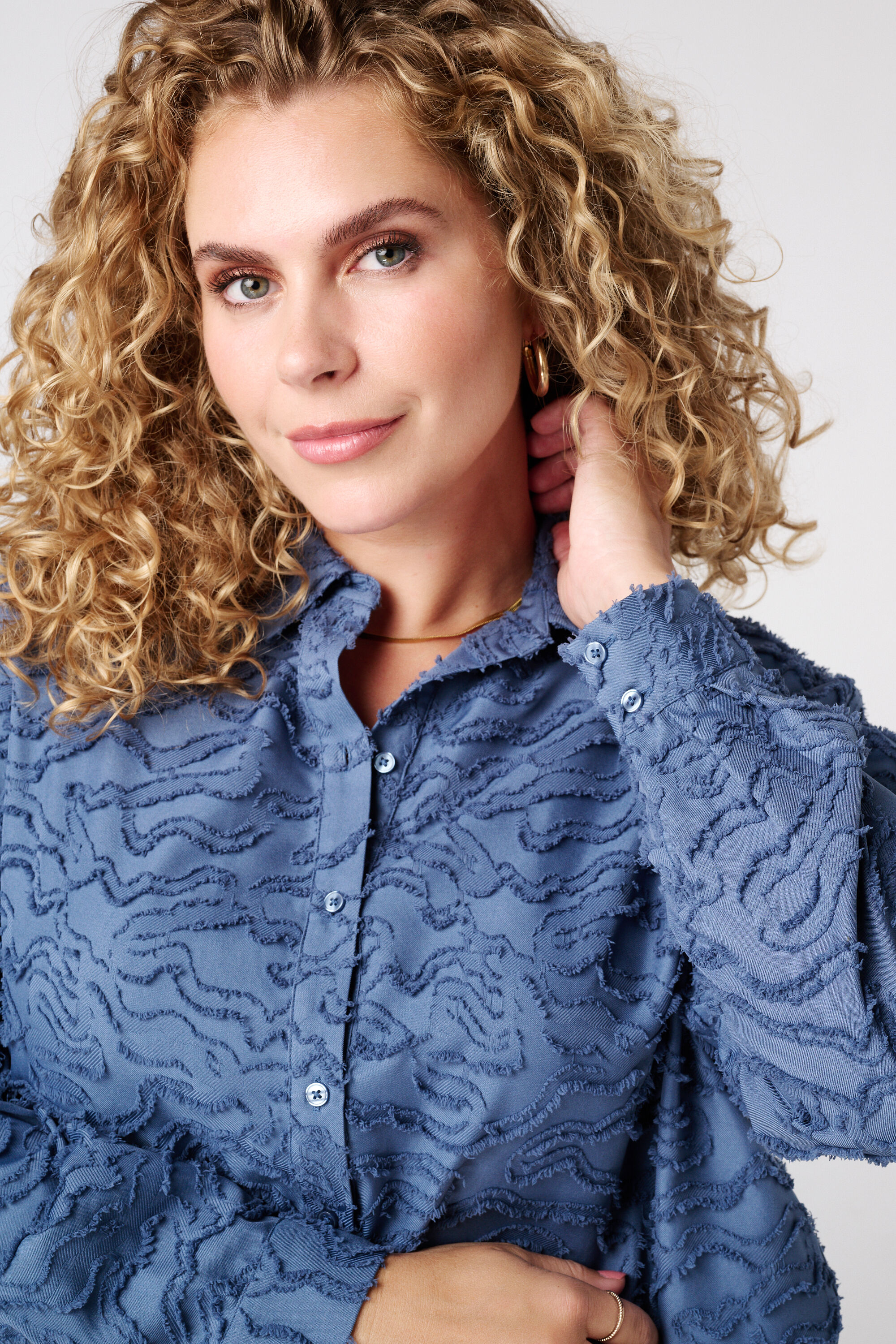 Strukturgewebte Oversize-Bluse image number 4