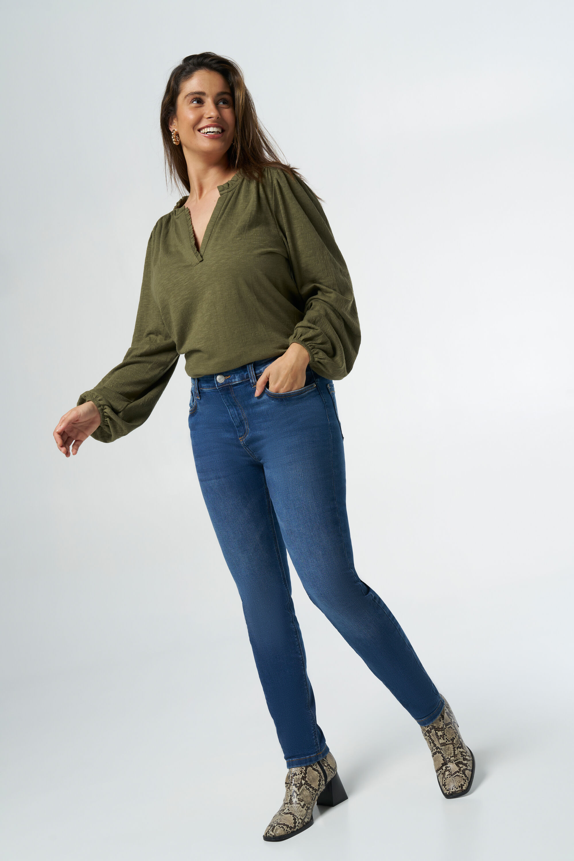 Slim-Leg-Jeans IRIS image number 6