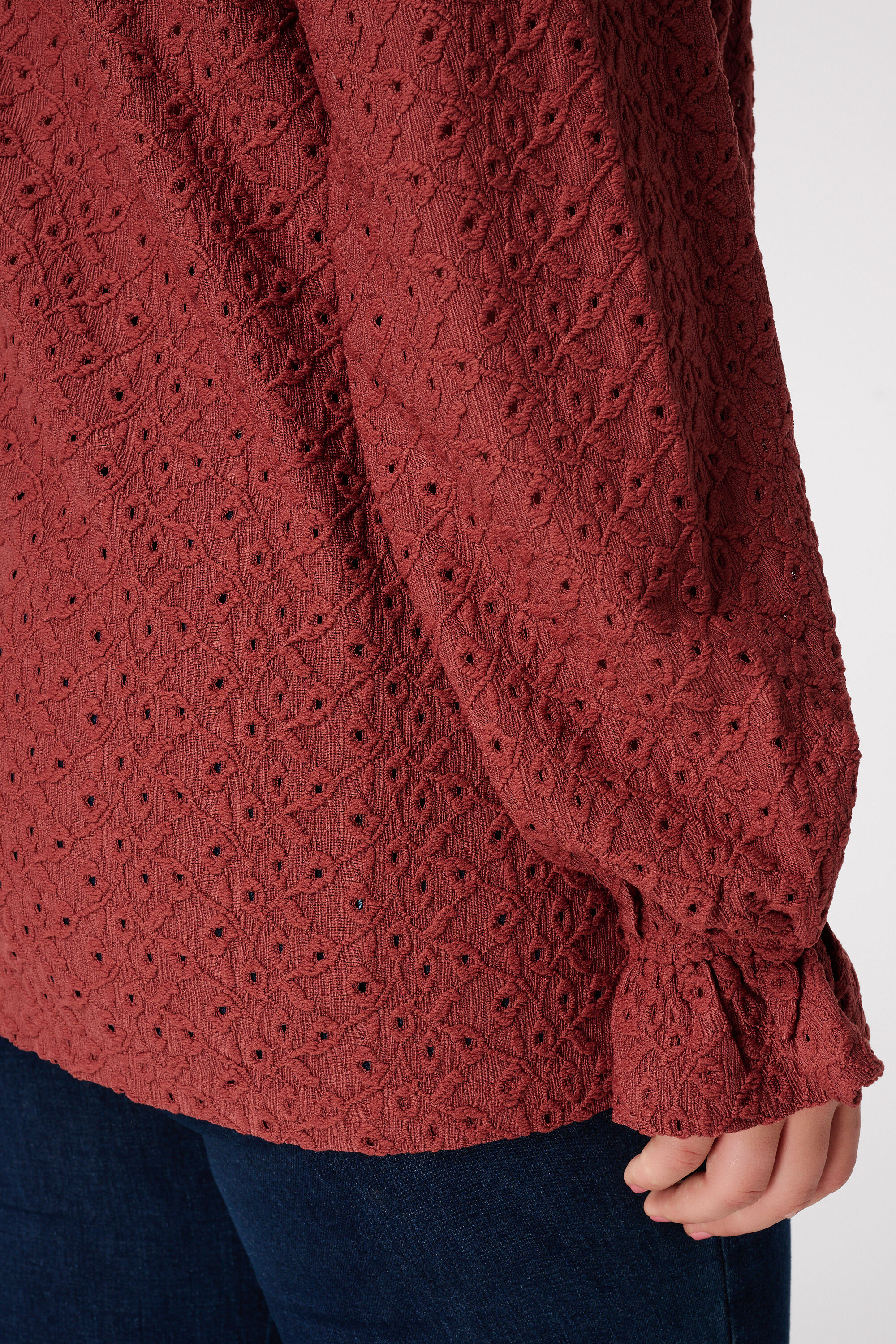 Oberteil mit Stickerei image number 5