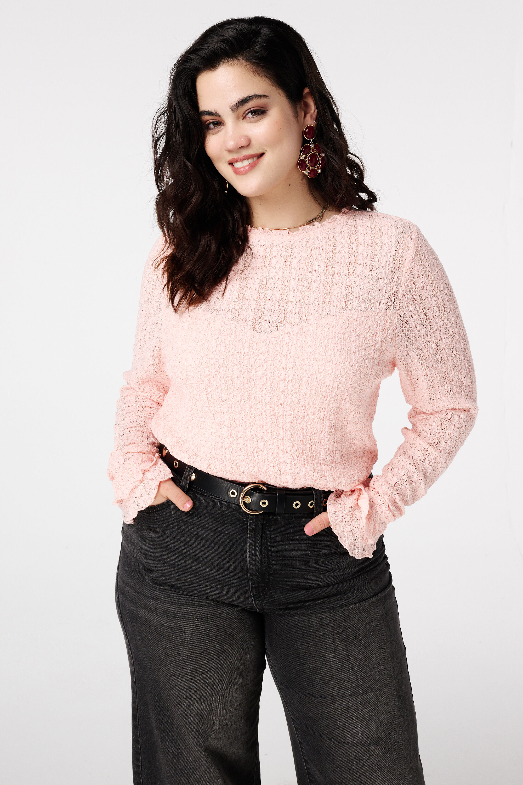 Spitzen-Top mit Trompeten&auml;rmeln