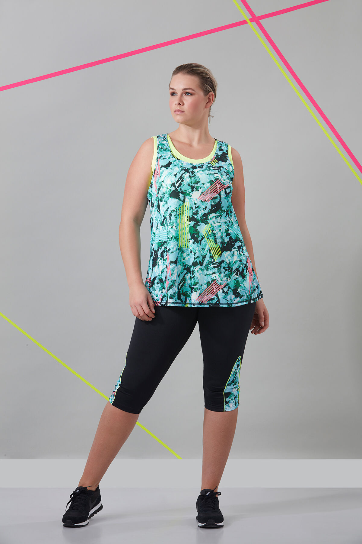 Capri-Sportleggings image number 4