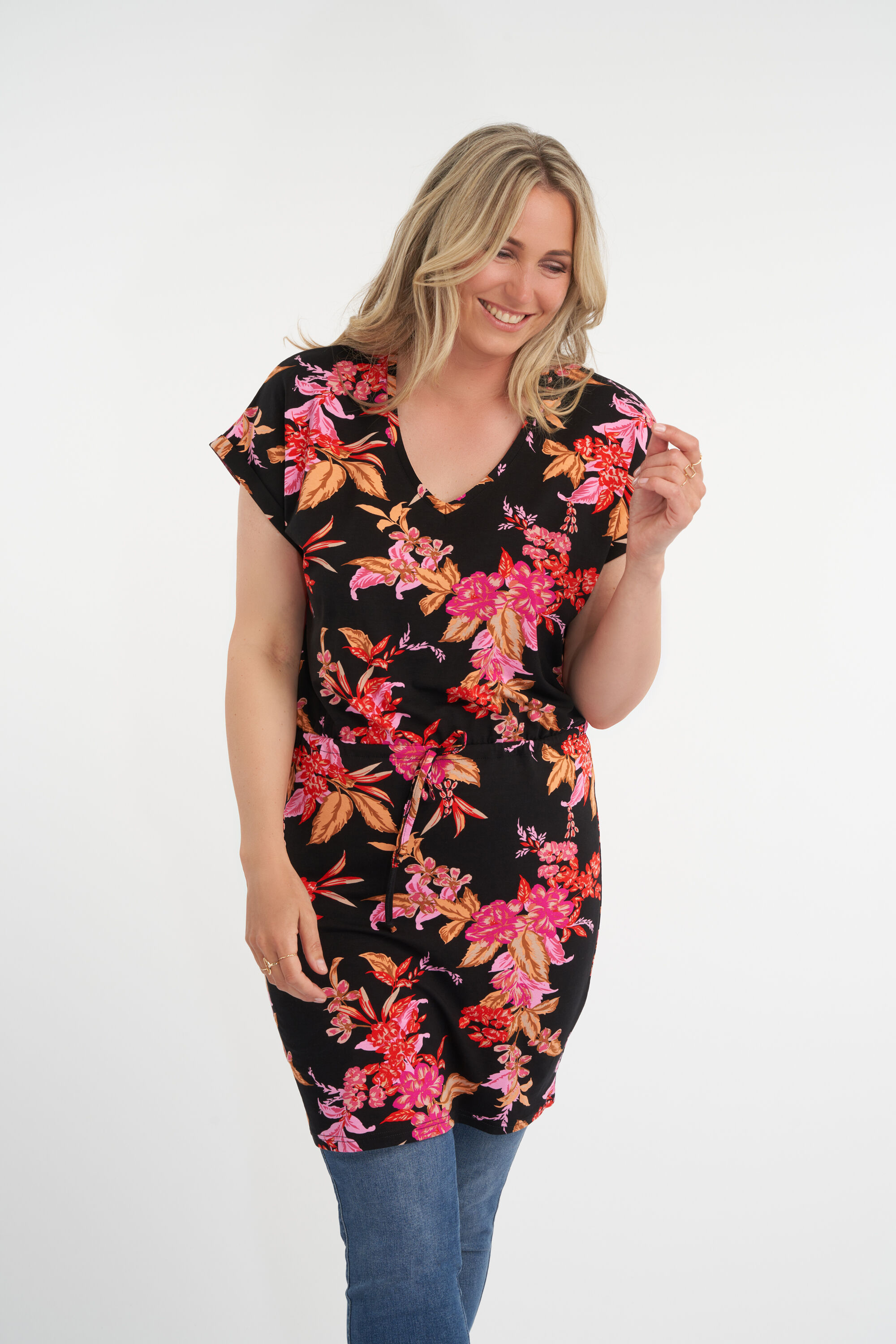 Tunika mit Kordeldetail image number 5