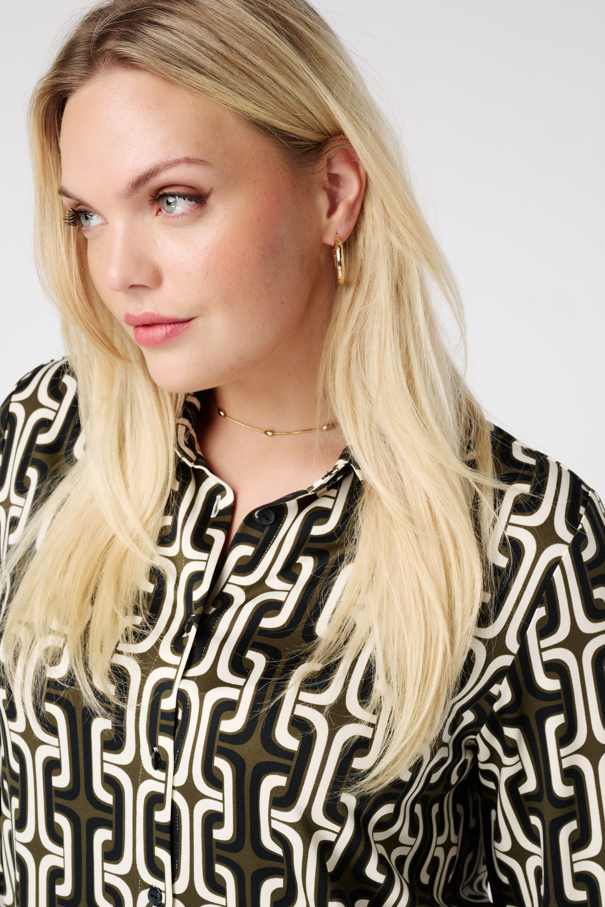 Lange Bluse mit Print image number 4