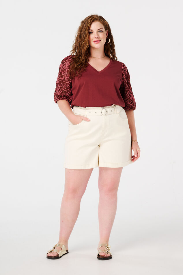 T-Shirt mit bestickten Ärmeln image number 5