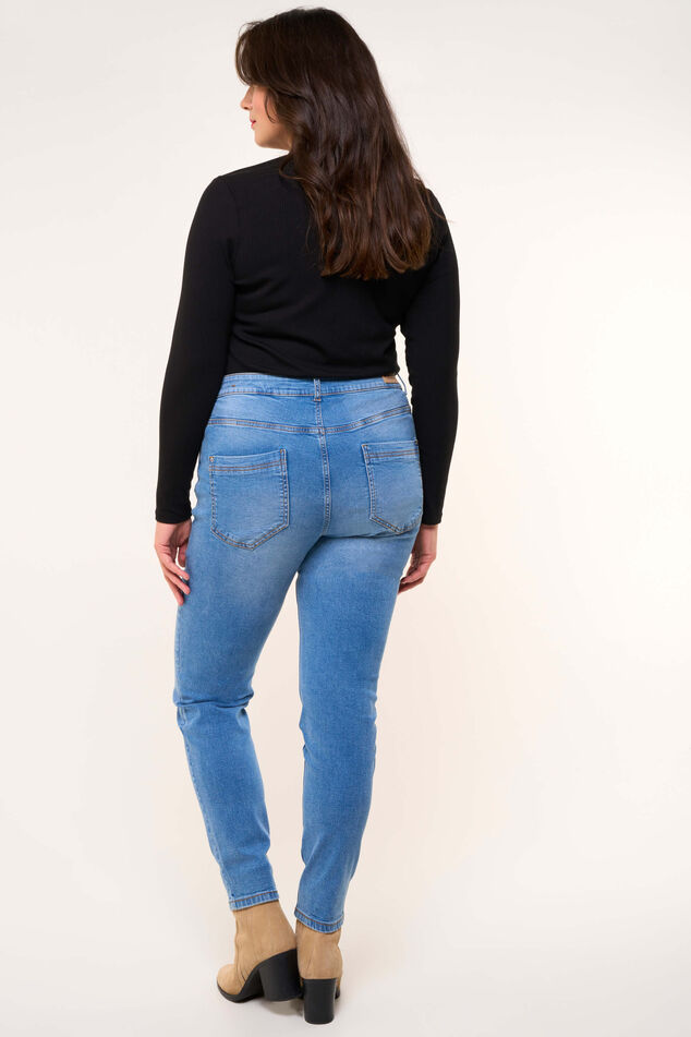 IRIS Slim-Leg Jeans image number 3