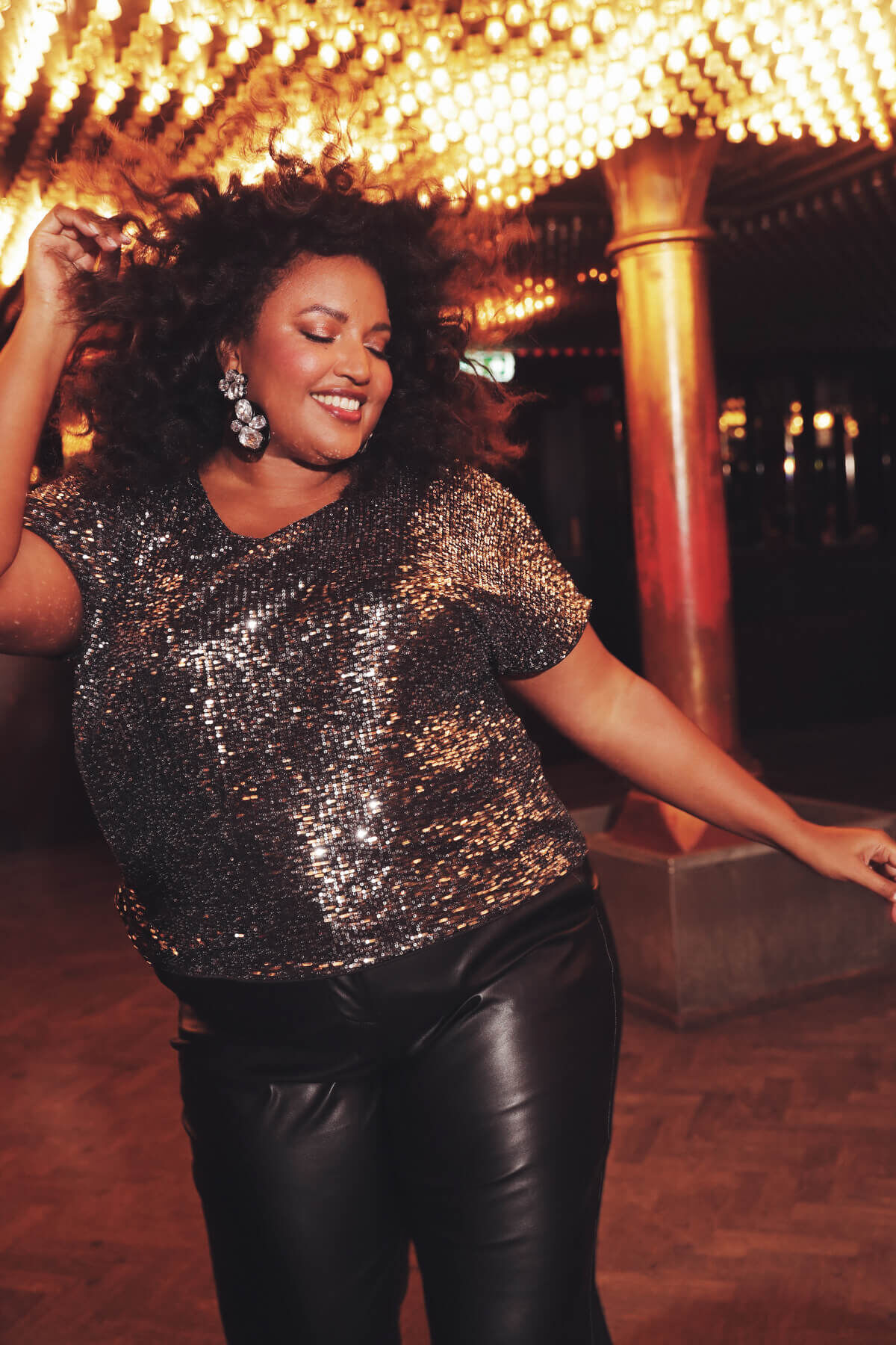 Top mit Pailletten  image number 0