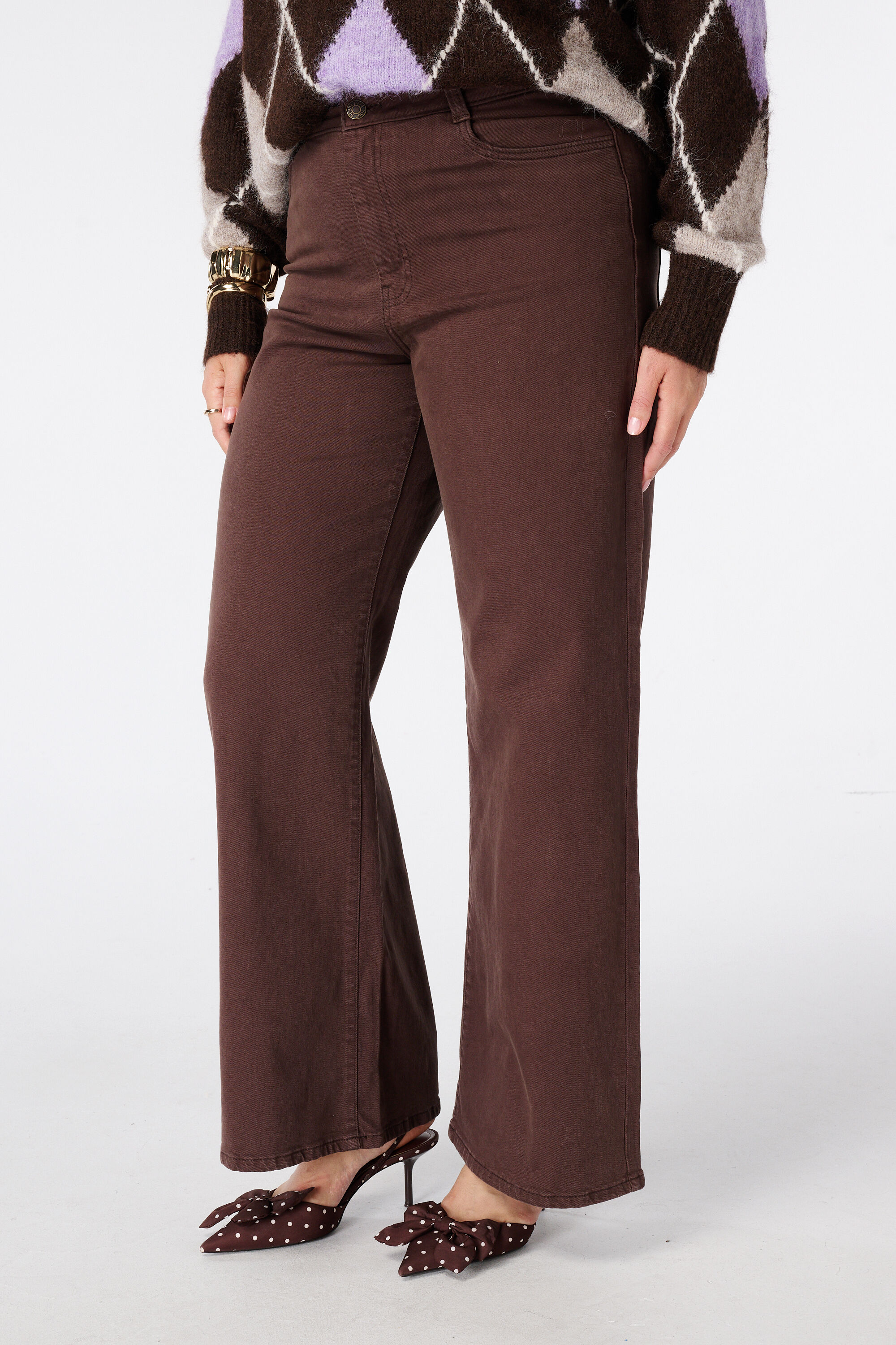 Wide-Leg-Jeans image number 3