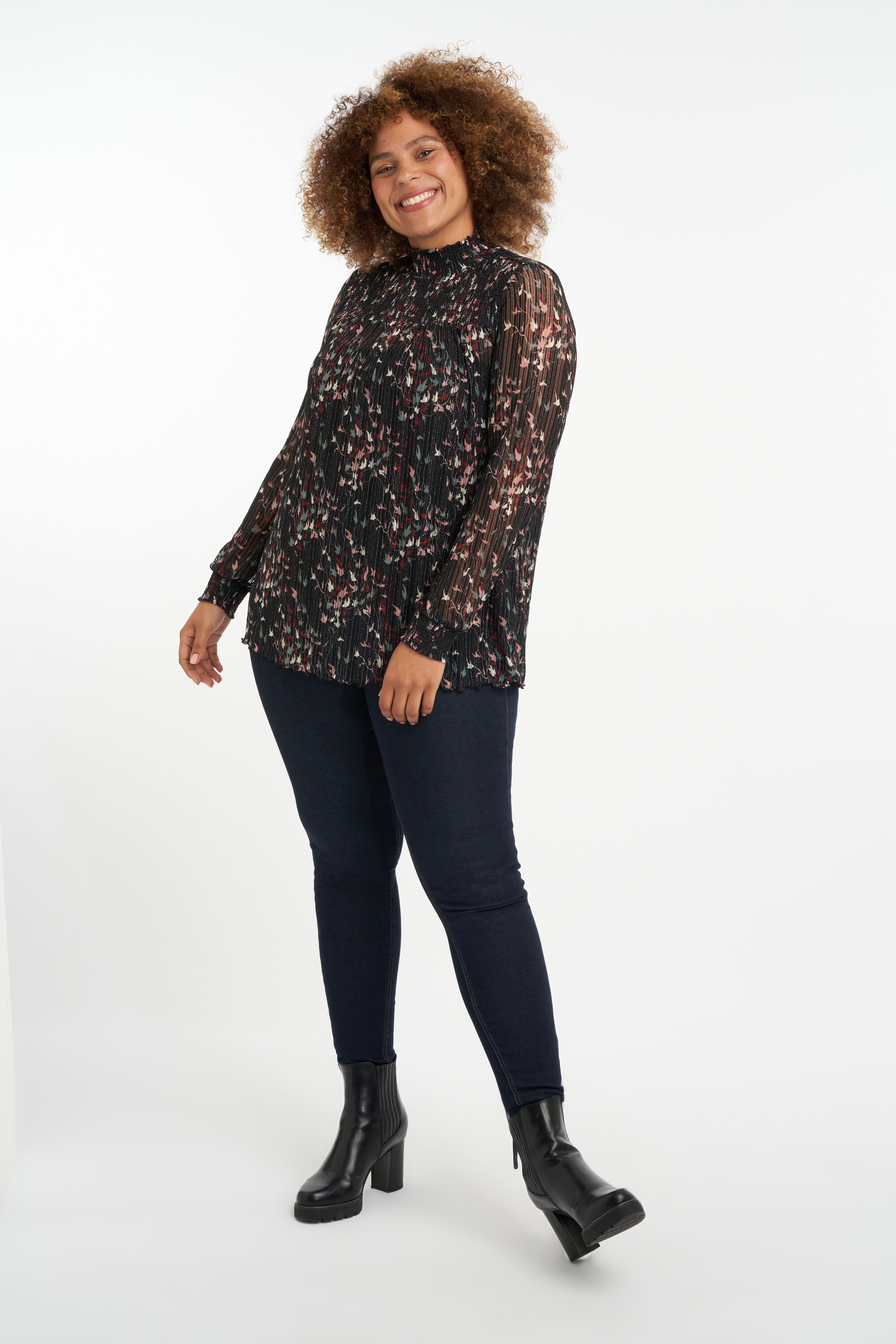 Halb durchsichtiges Top mit Print image number 4