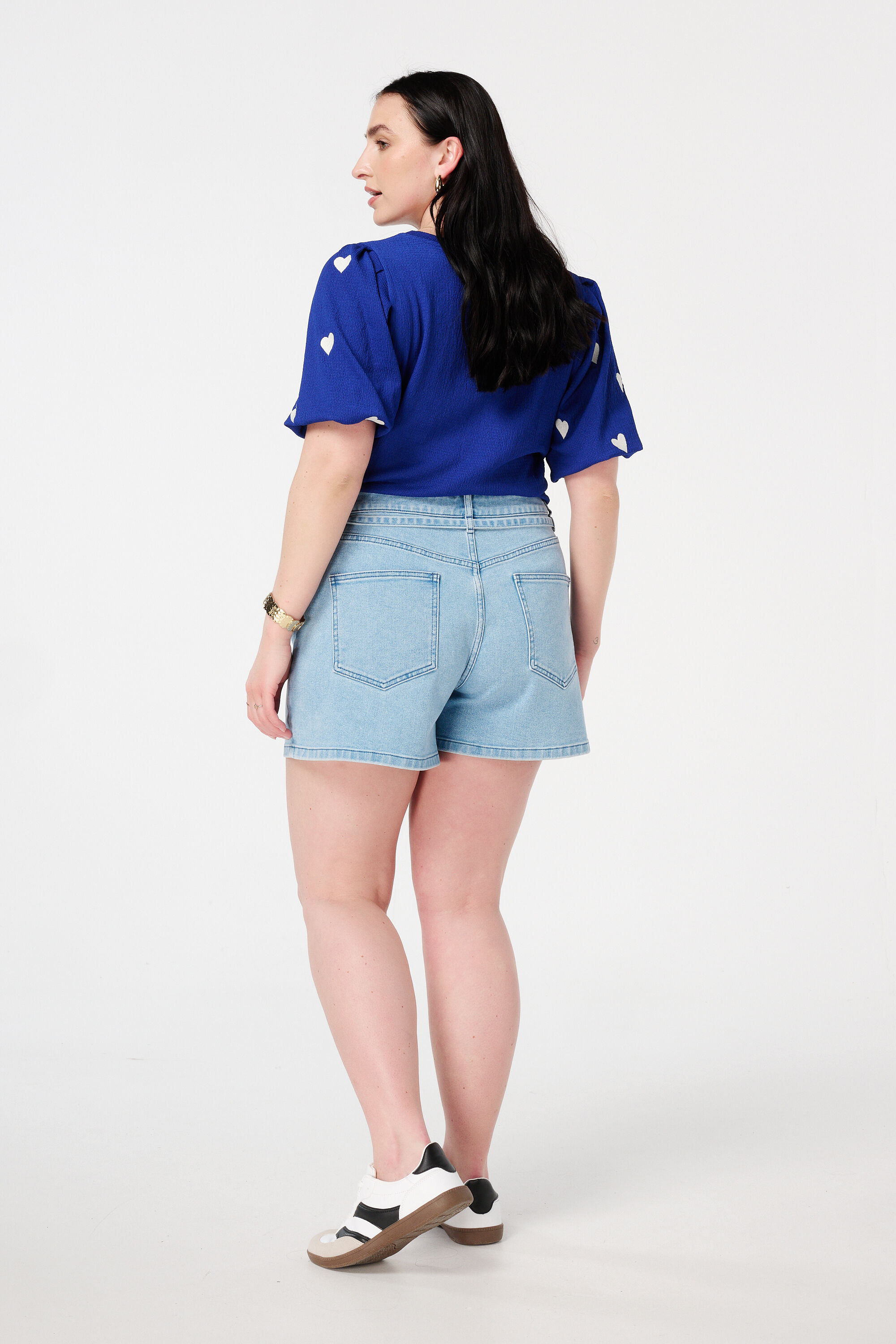 Shorts mit G&uuml;rtel image number 3