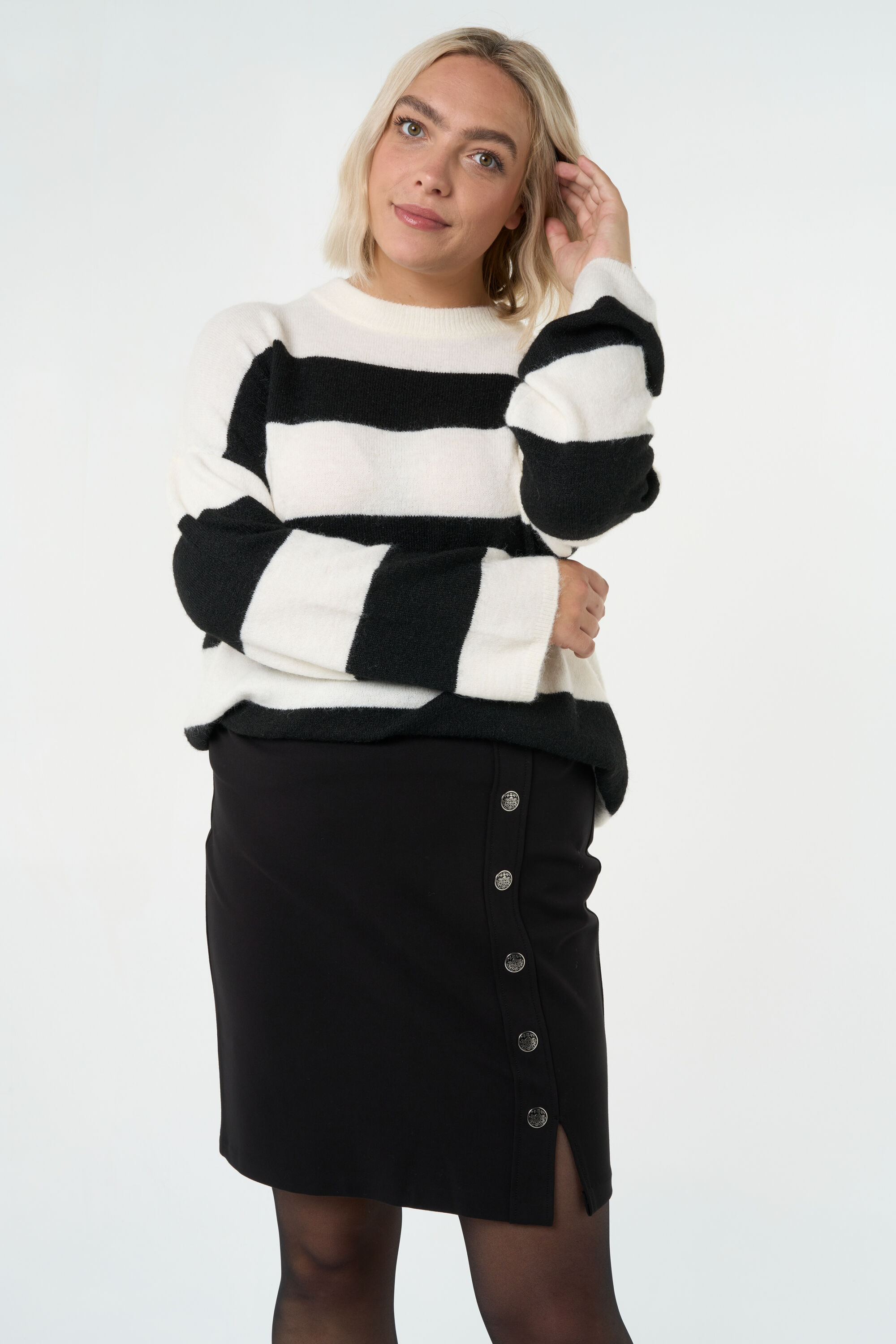 Gestreifter Pullover  image number 7