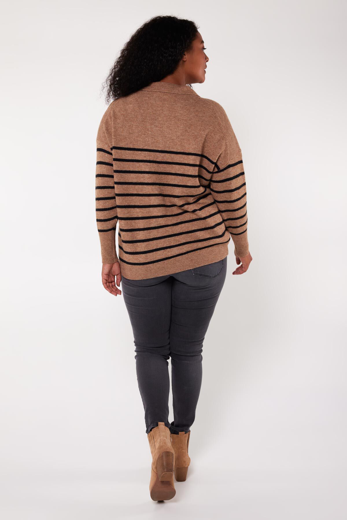 Feinstrickpullover mit Polokragen image number 3