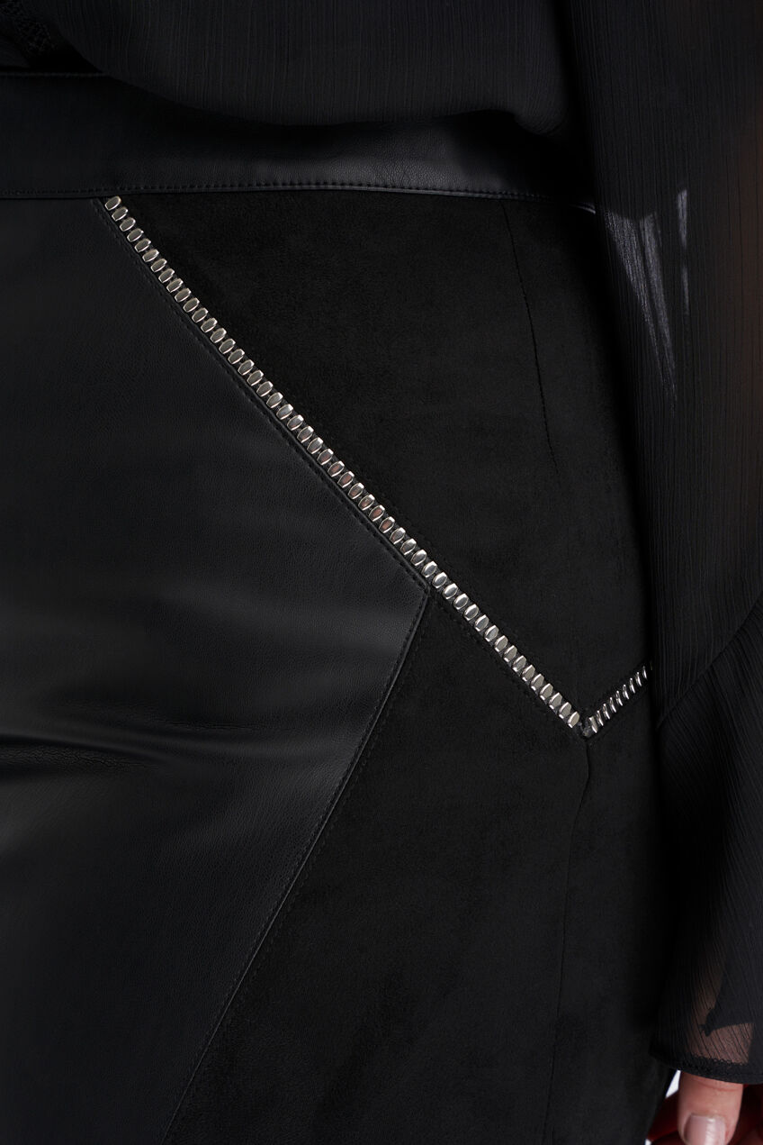 Rock mit Nietenverzierung image number 4