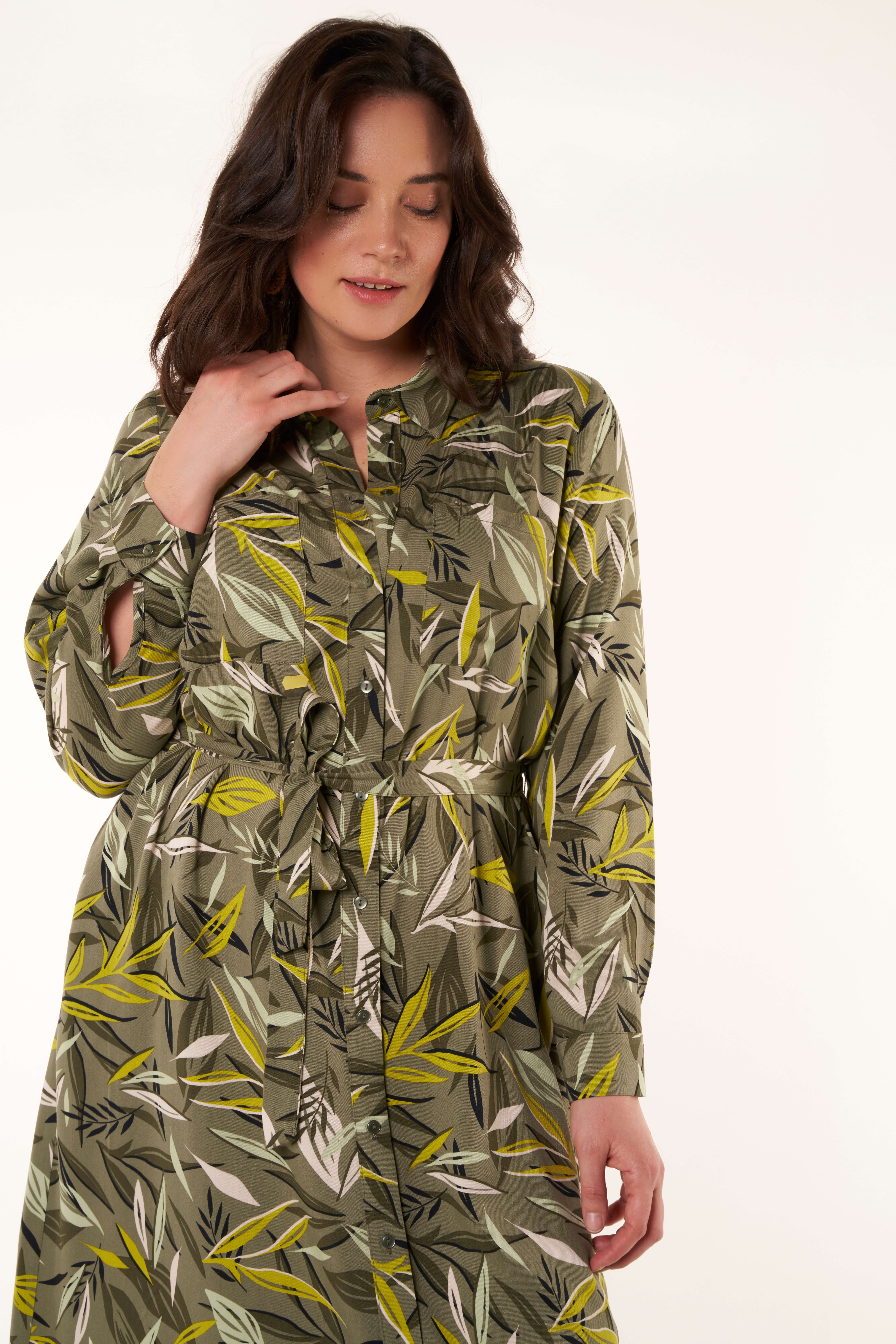 Kleid mit Taschen  image number 6