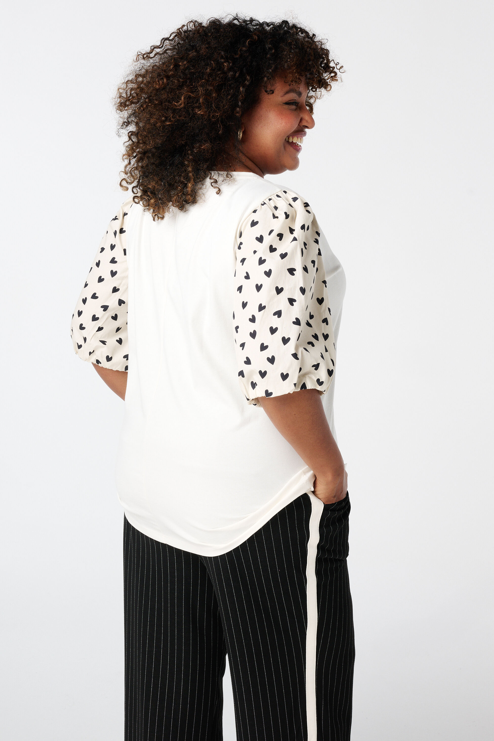 T-Shirt mit Puff&auml;rmeln image number 3