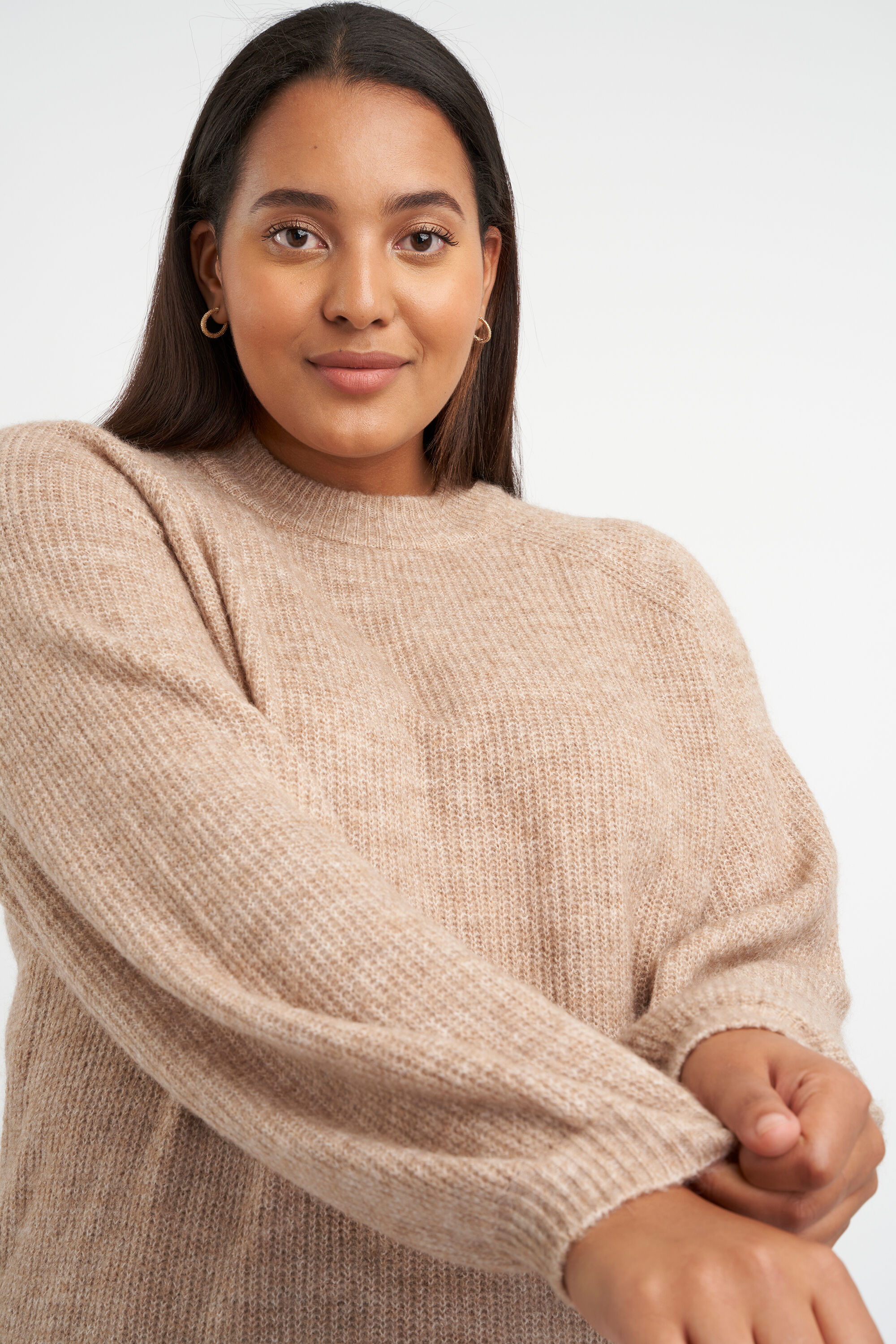 Langer Feinstrickpullover image number 4