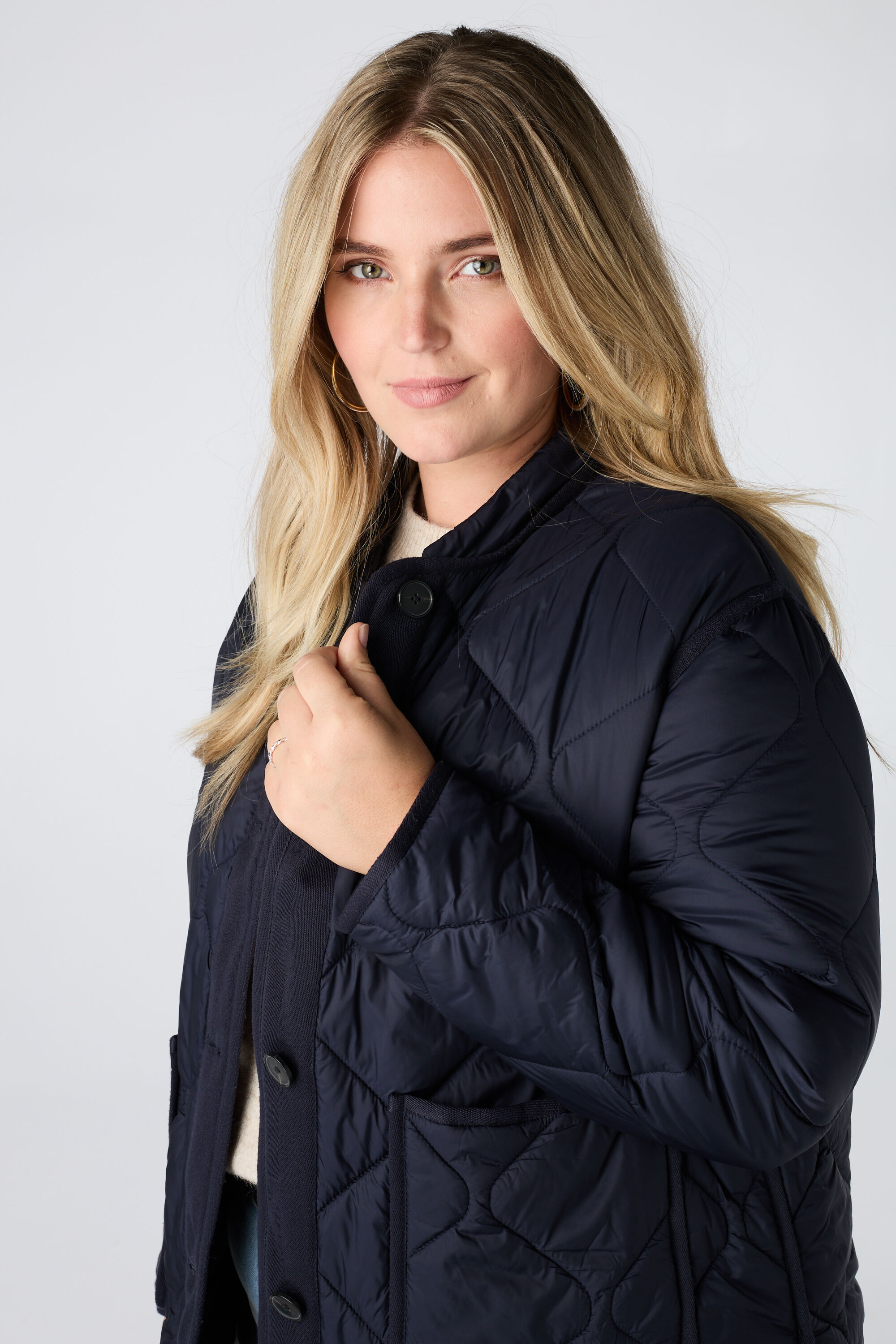 Leicht gesteppte Jacke image number 4