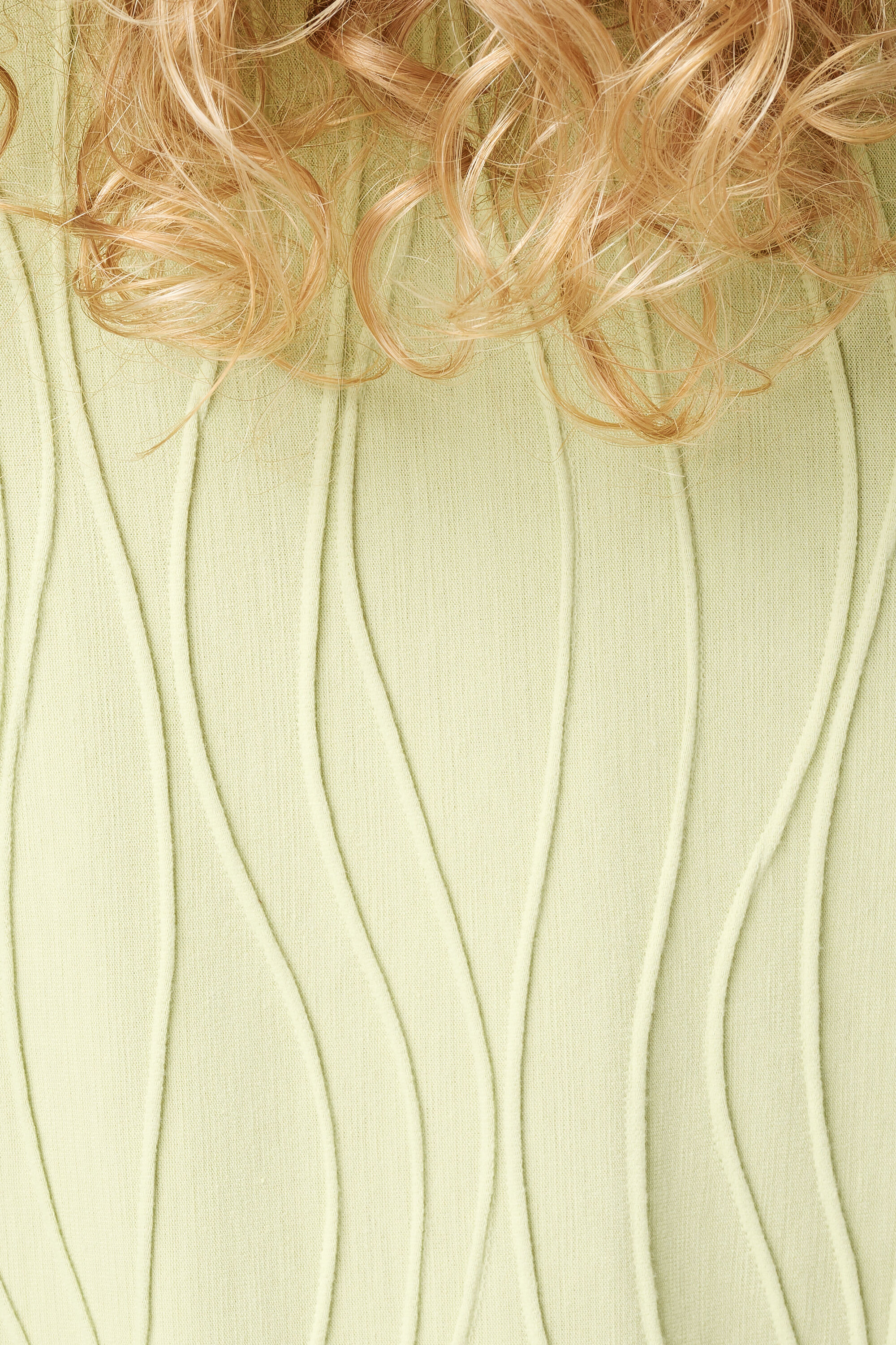 Tailliertes Langarm-T-Shirt image number 6