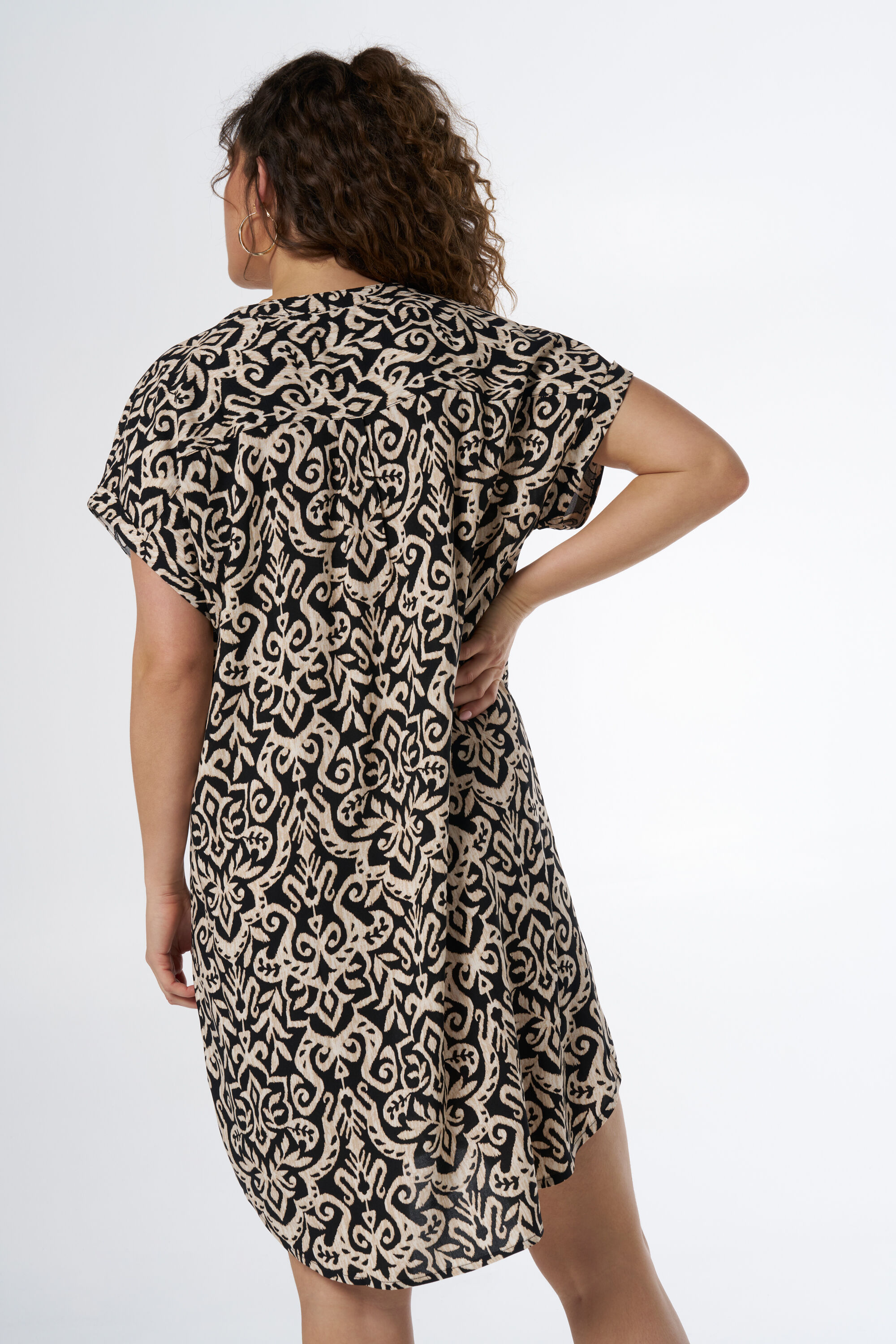 Weit geschnittenes Kleid mit Print image number 3