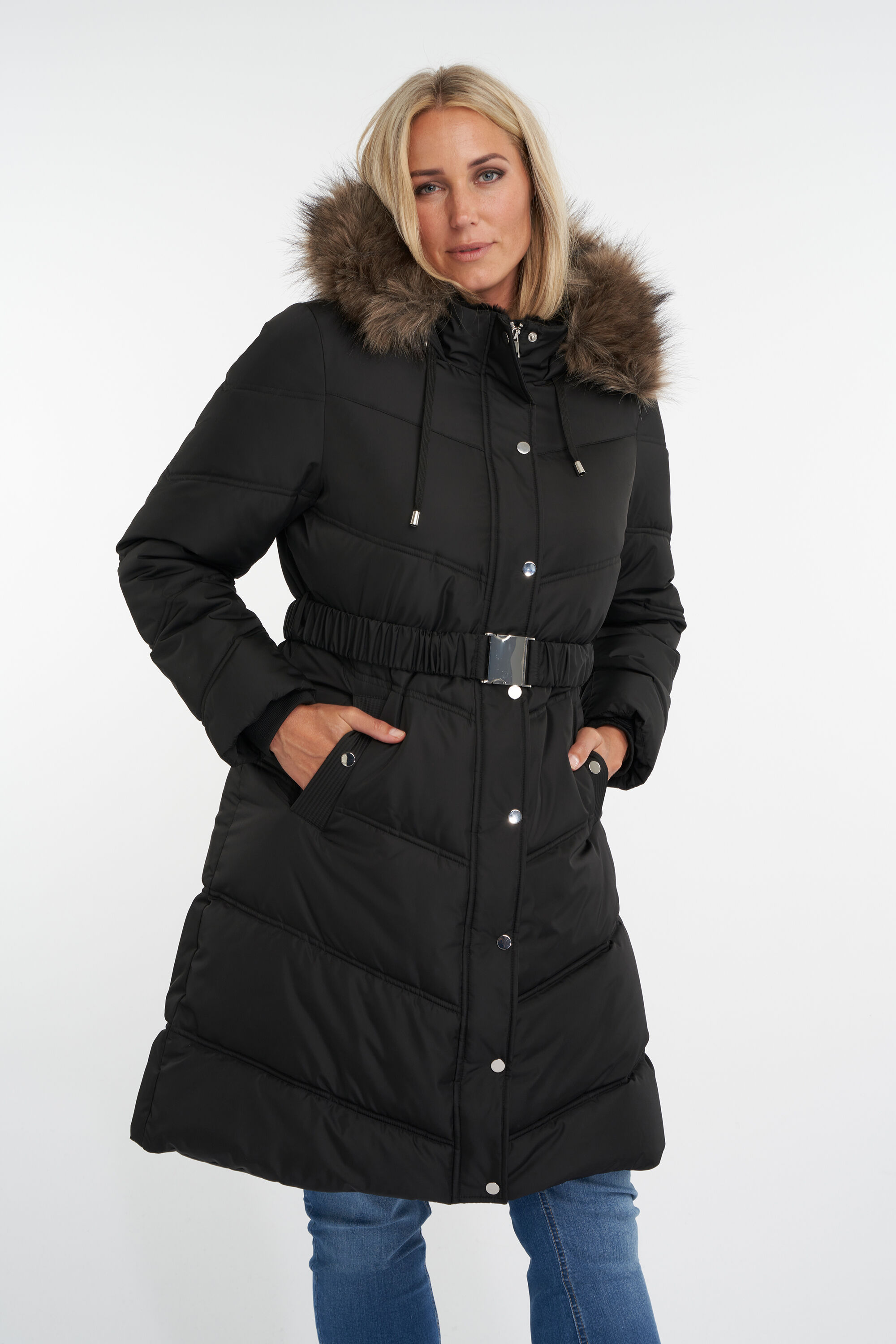 Steppjacke mit G&uuml;rtel image number 5