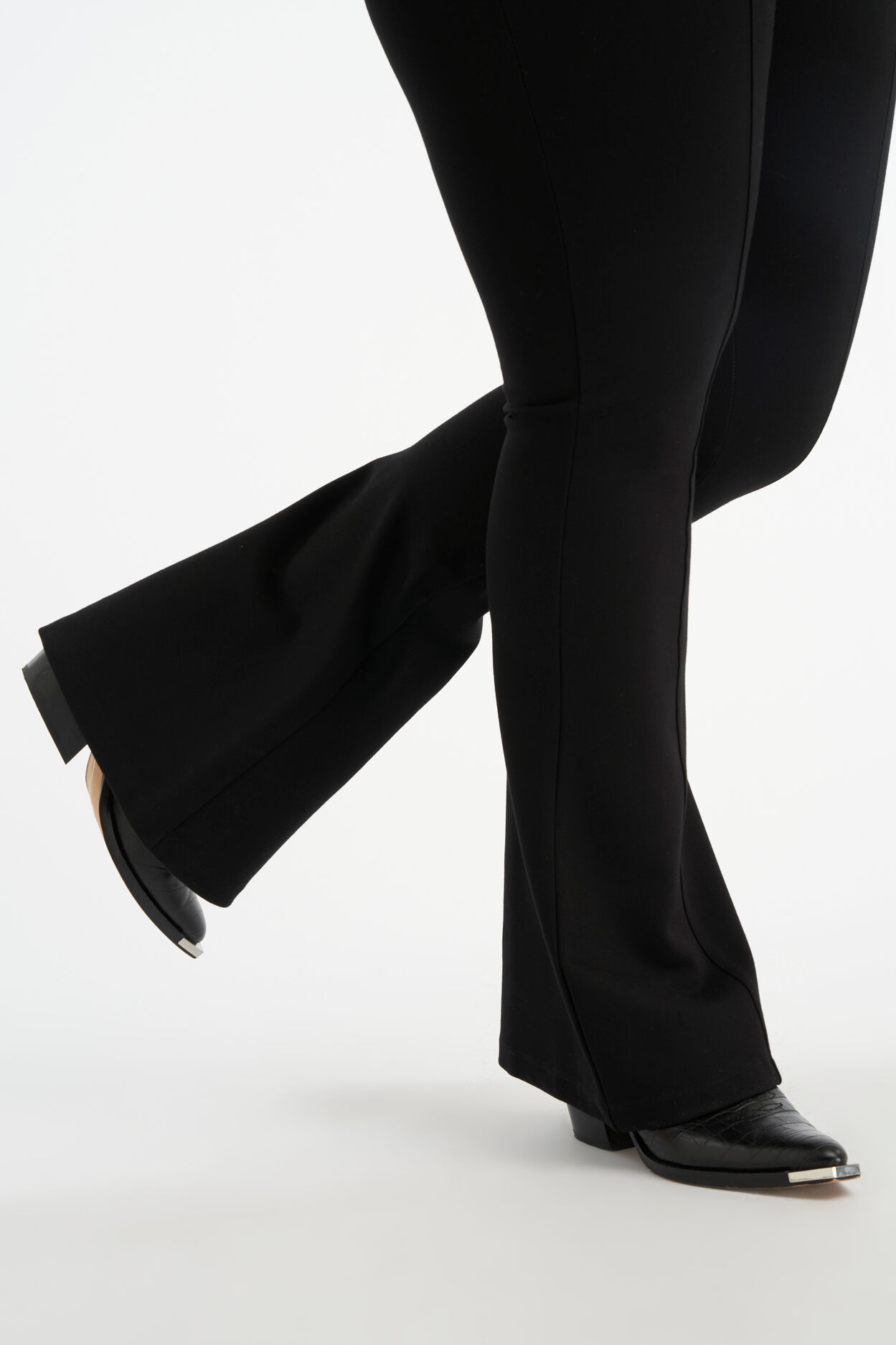 Ausgestellte Leggings image number 4