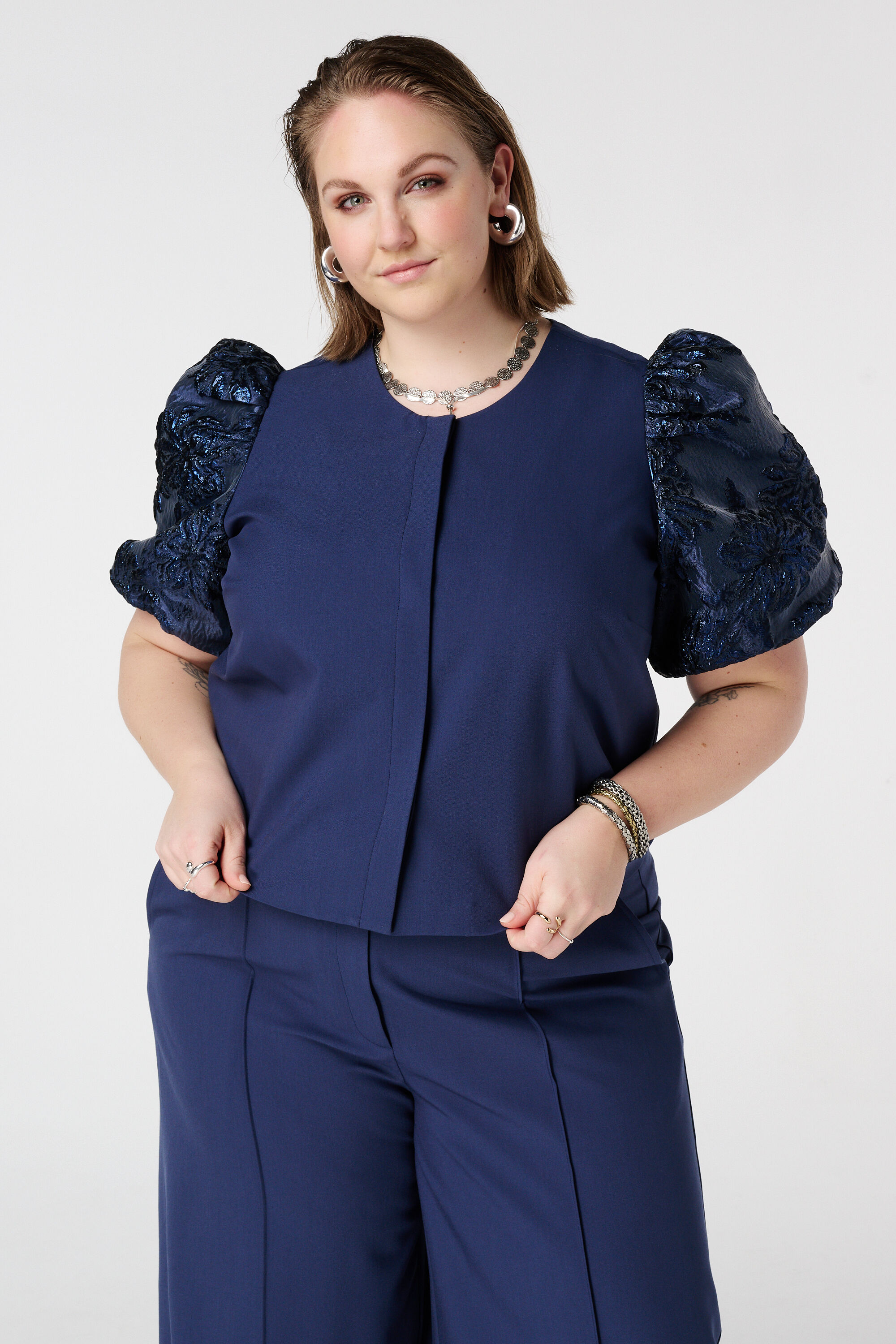 Top mit Jacquard&auml;rmeln image number 0