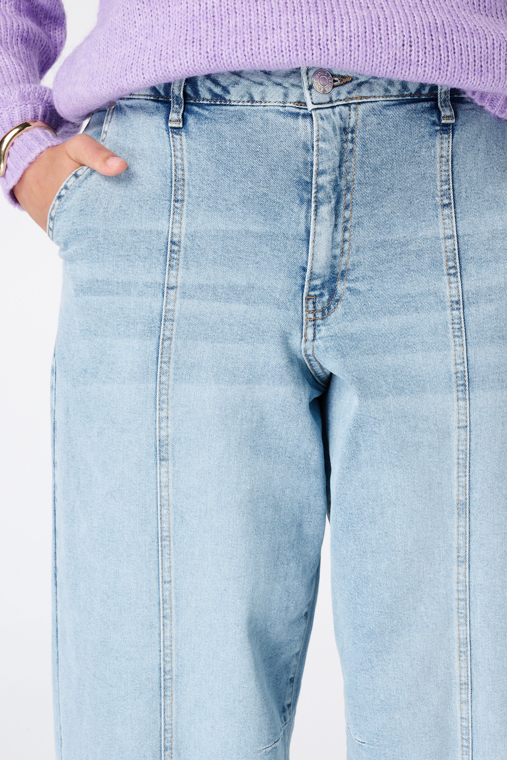 BarrelJeans mit Ziern&auml;hten image number 4