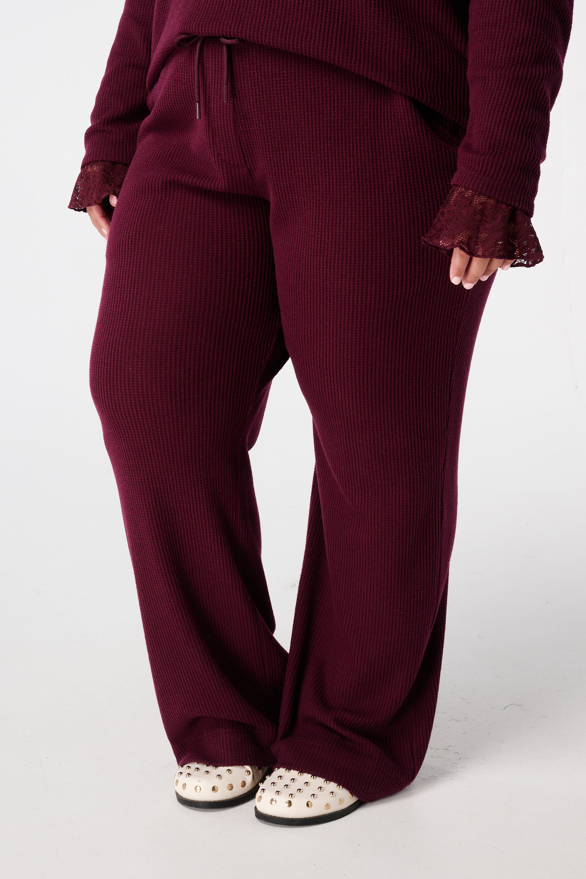 Gerade Hose mit elastischem Bund image number 5