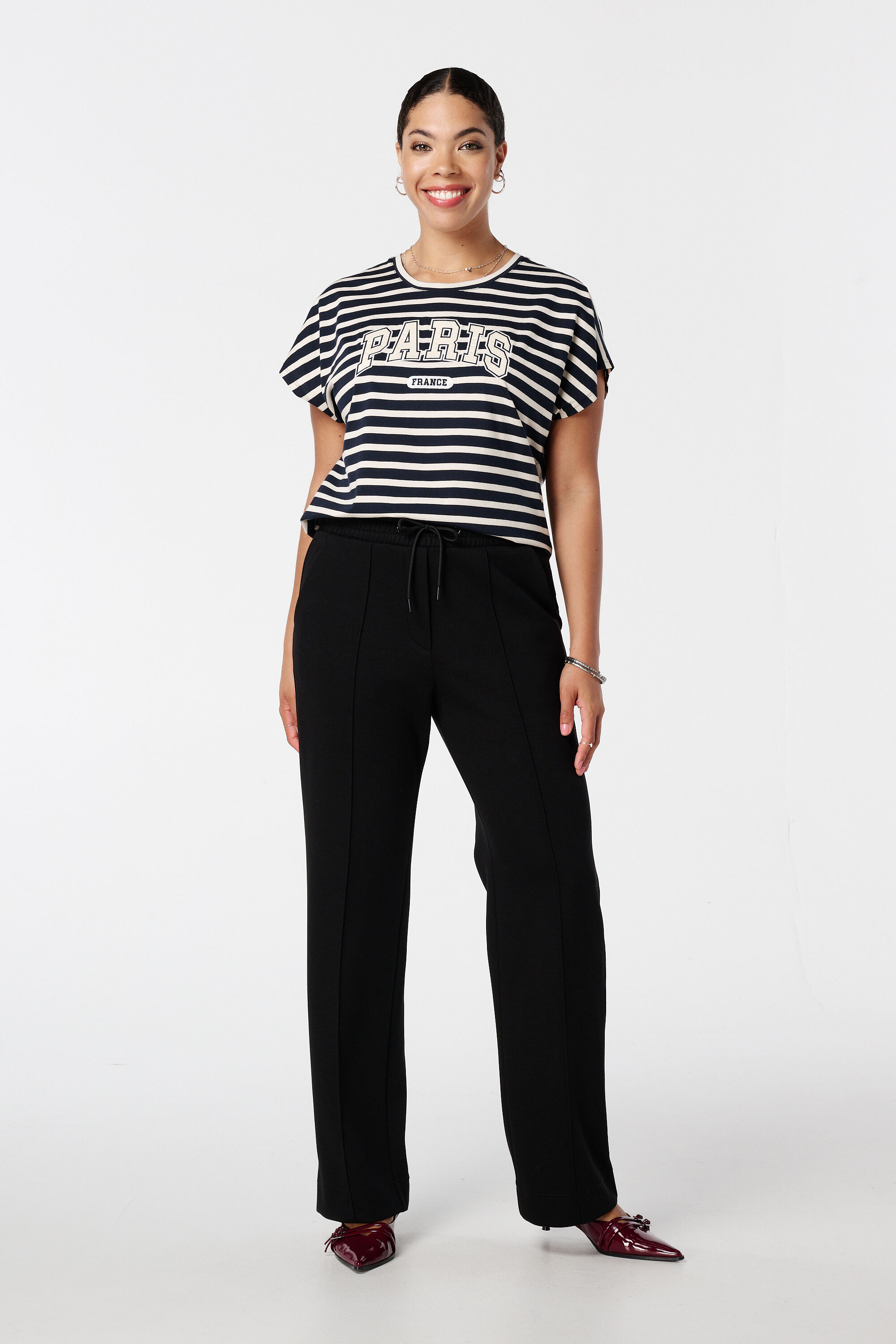 Gestreiftes T-Shirt mit Print  image number 5