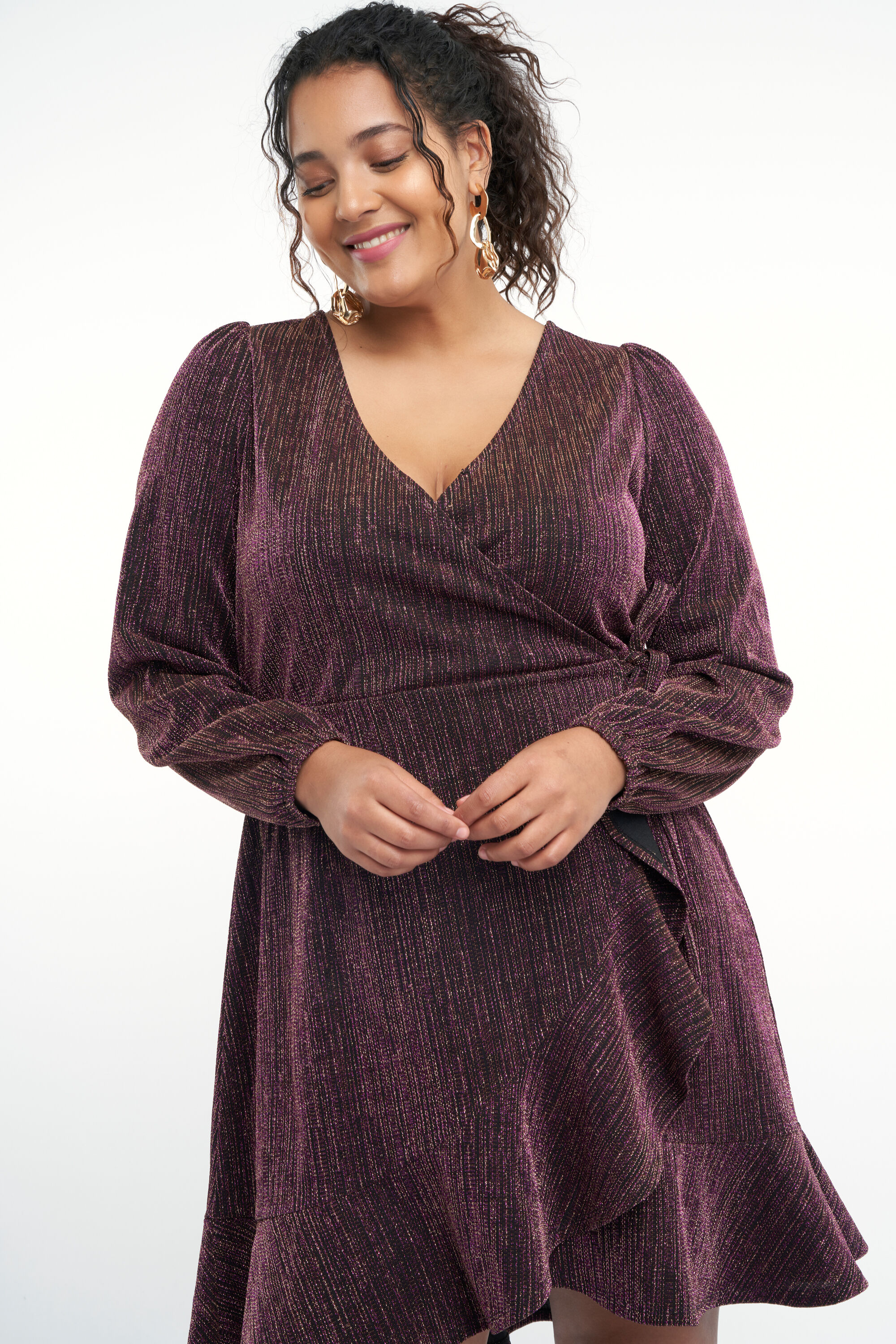 Wickelkleid mit Glitzer image number 7